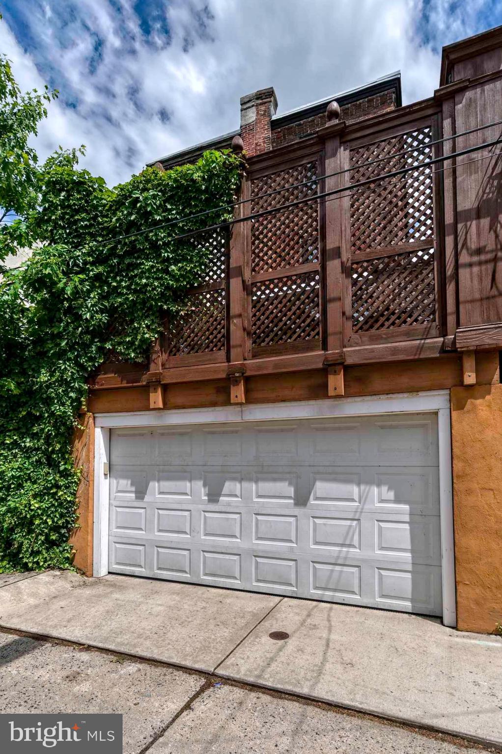 ART MUSEUM AREA - Residential