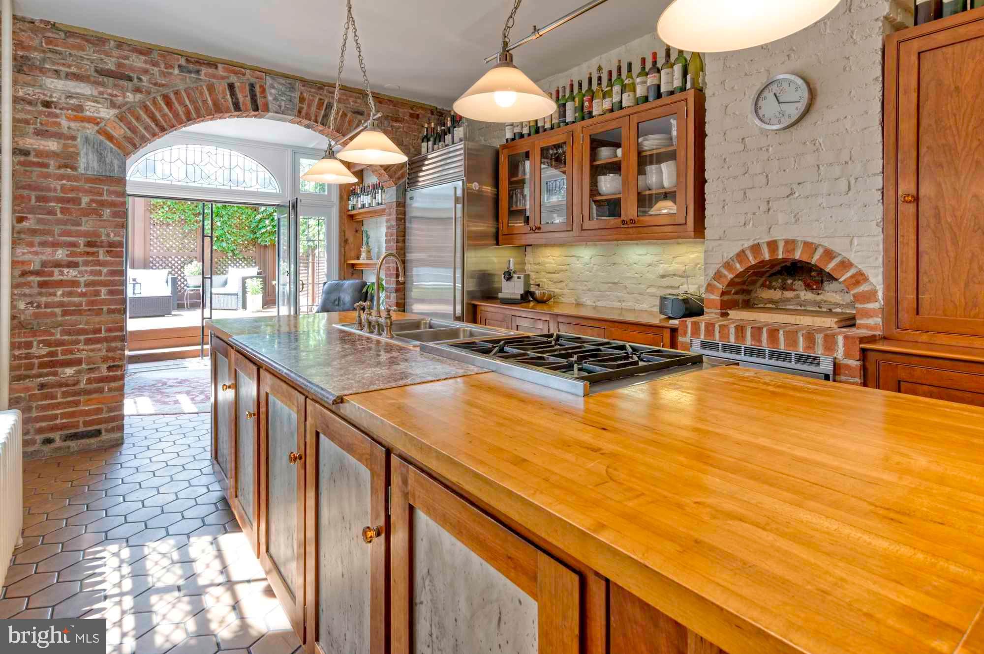 ART MUSEUM AREA - Residential