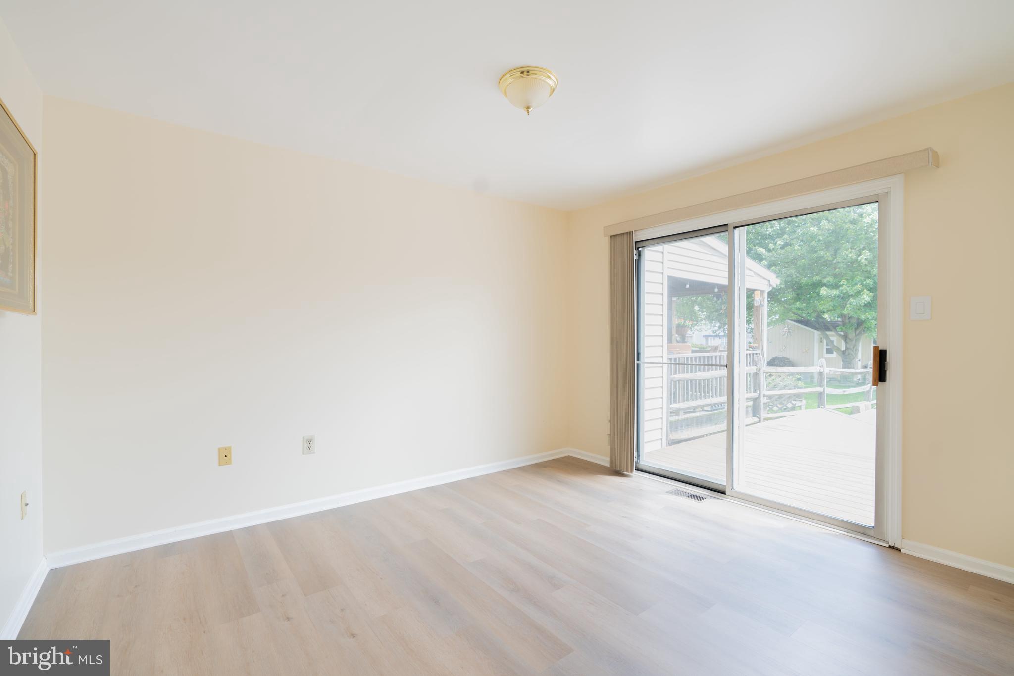 2331 CAMBRIDGE CIRCLE