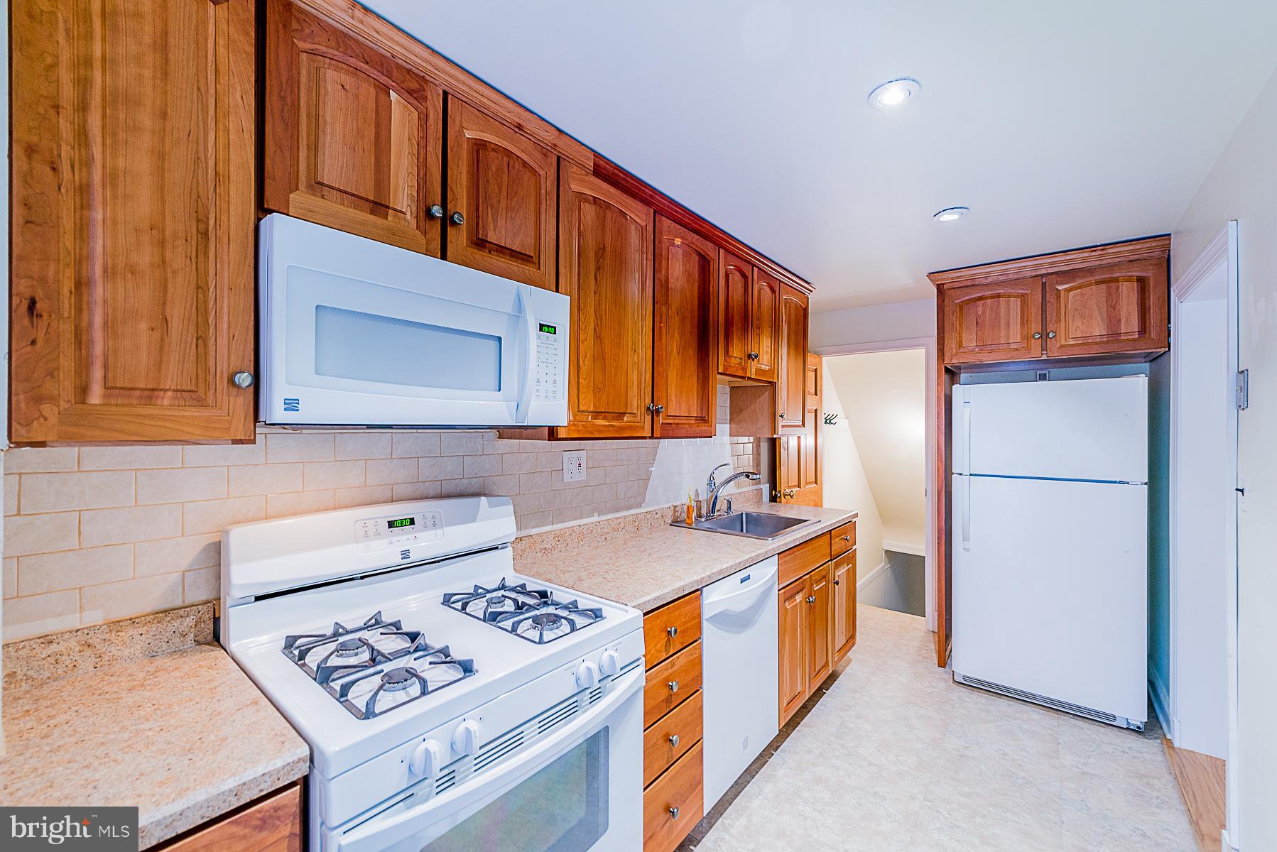 EASTFIELD - Residential