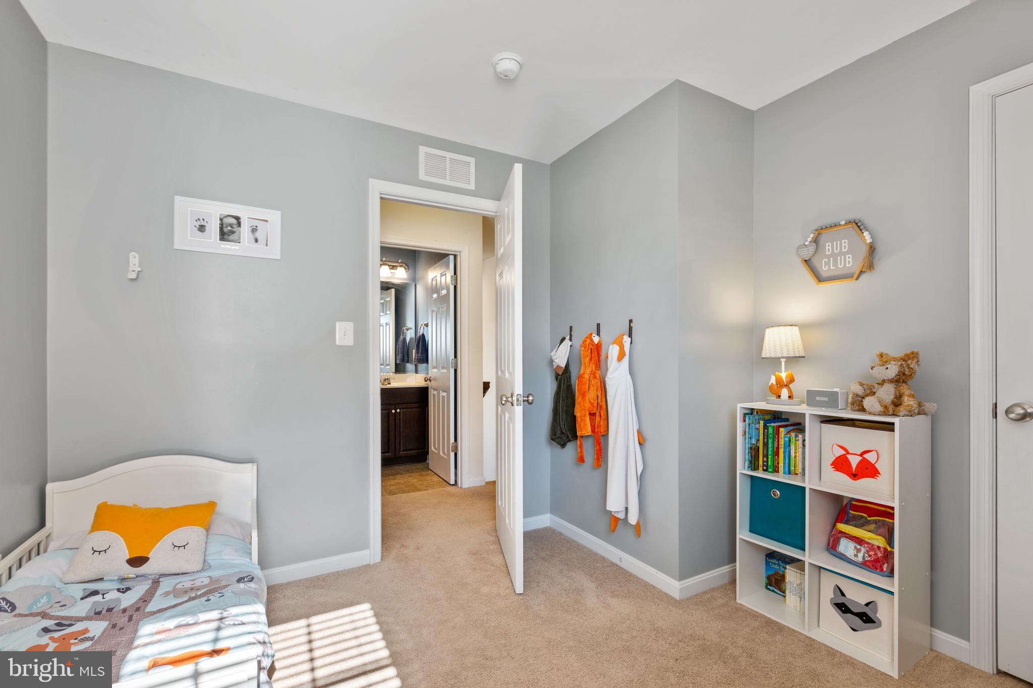 PRINCE FREDERICK CROSSING - Residential