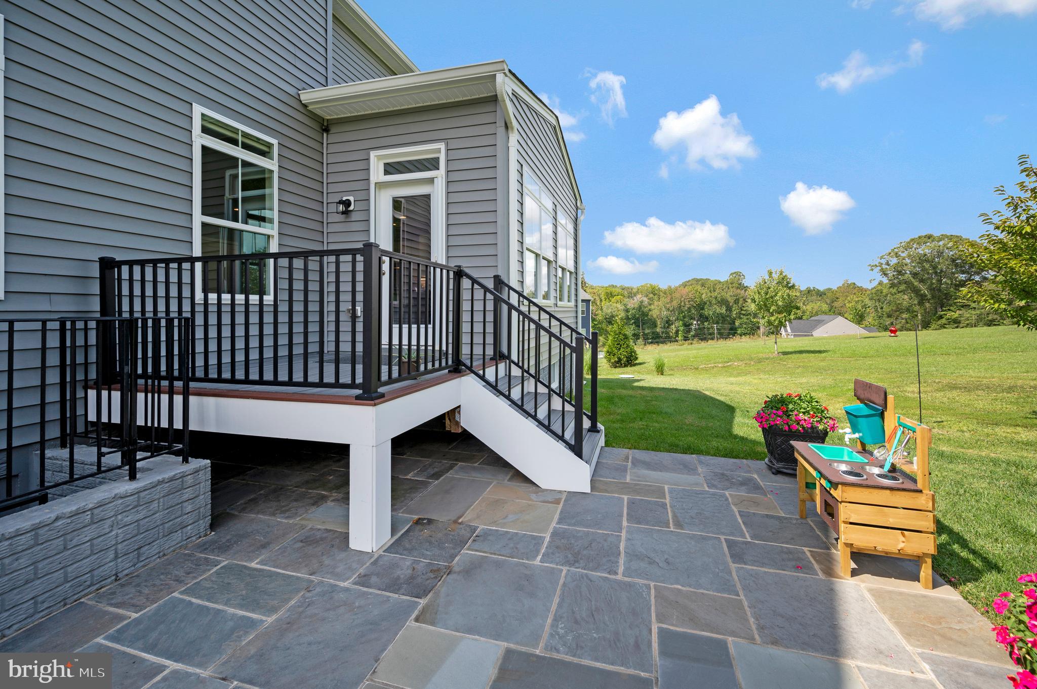 CHAPEL RIDGE - Residential