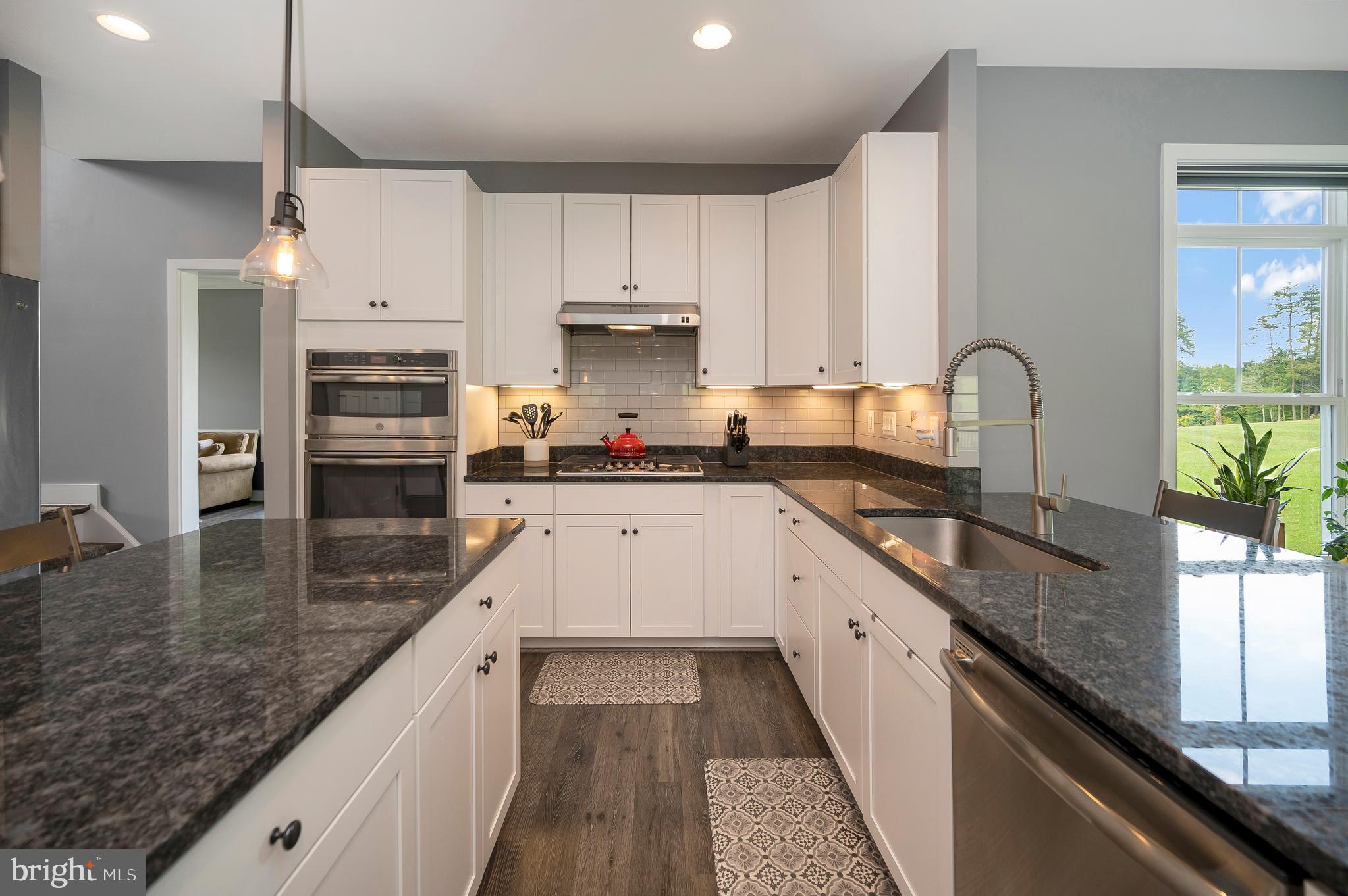 CHAPEL RIDGE - Residential