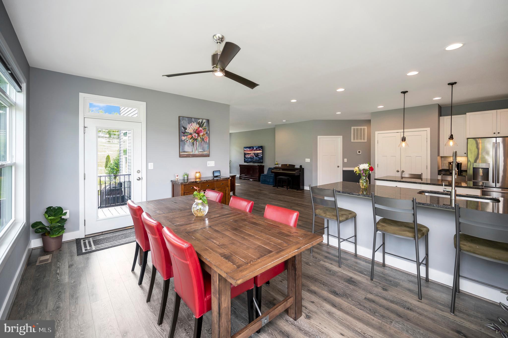 CHAPEL RIDGE - Residential