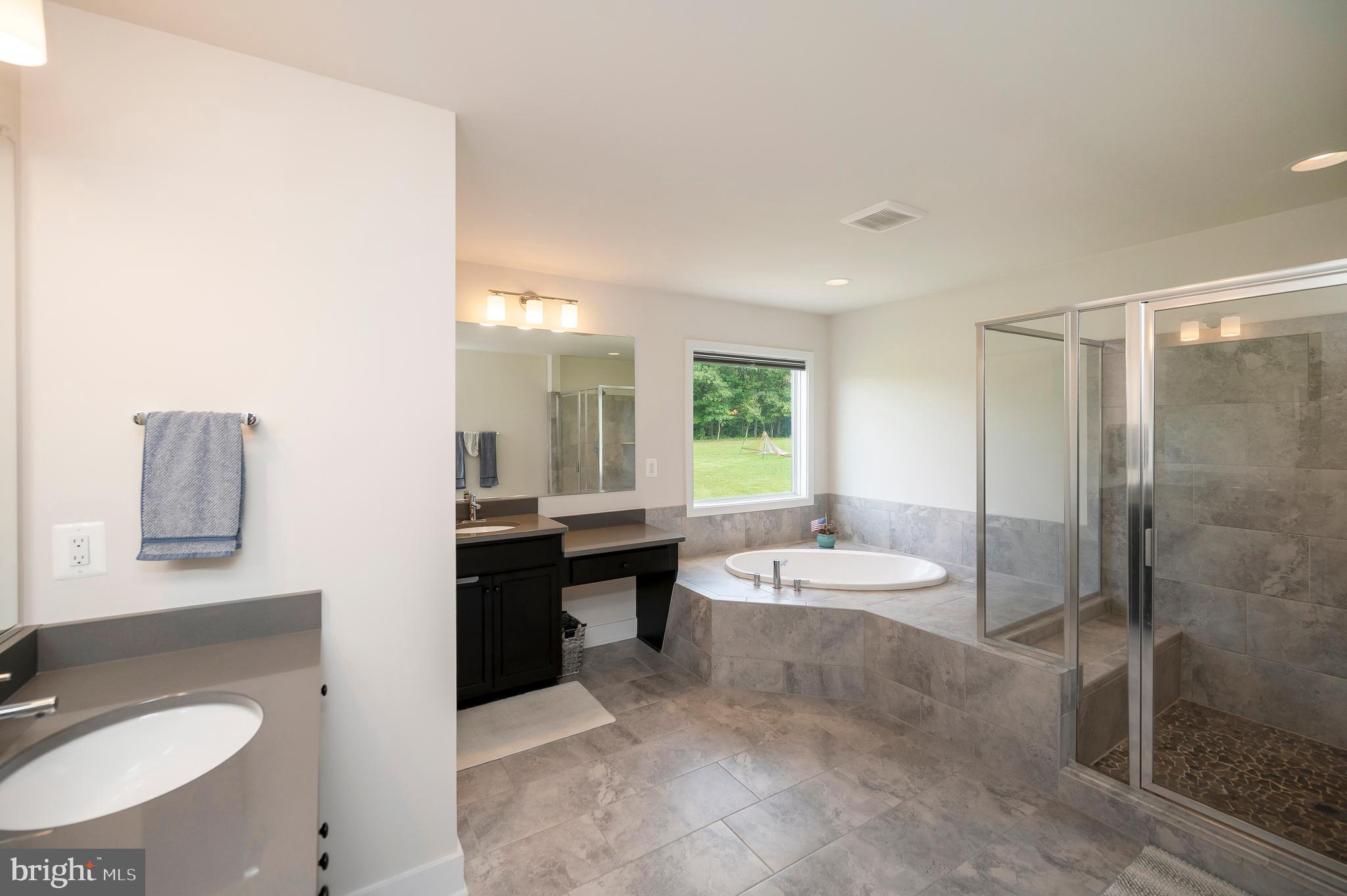 CHAPEL RIDGE - Residential