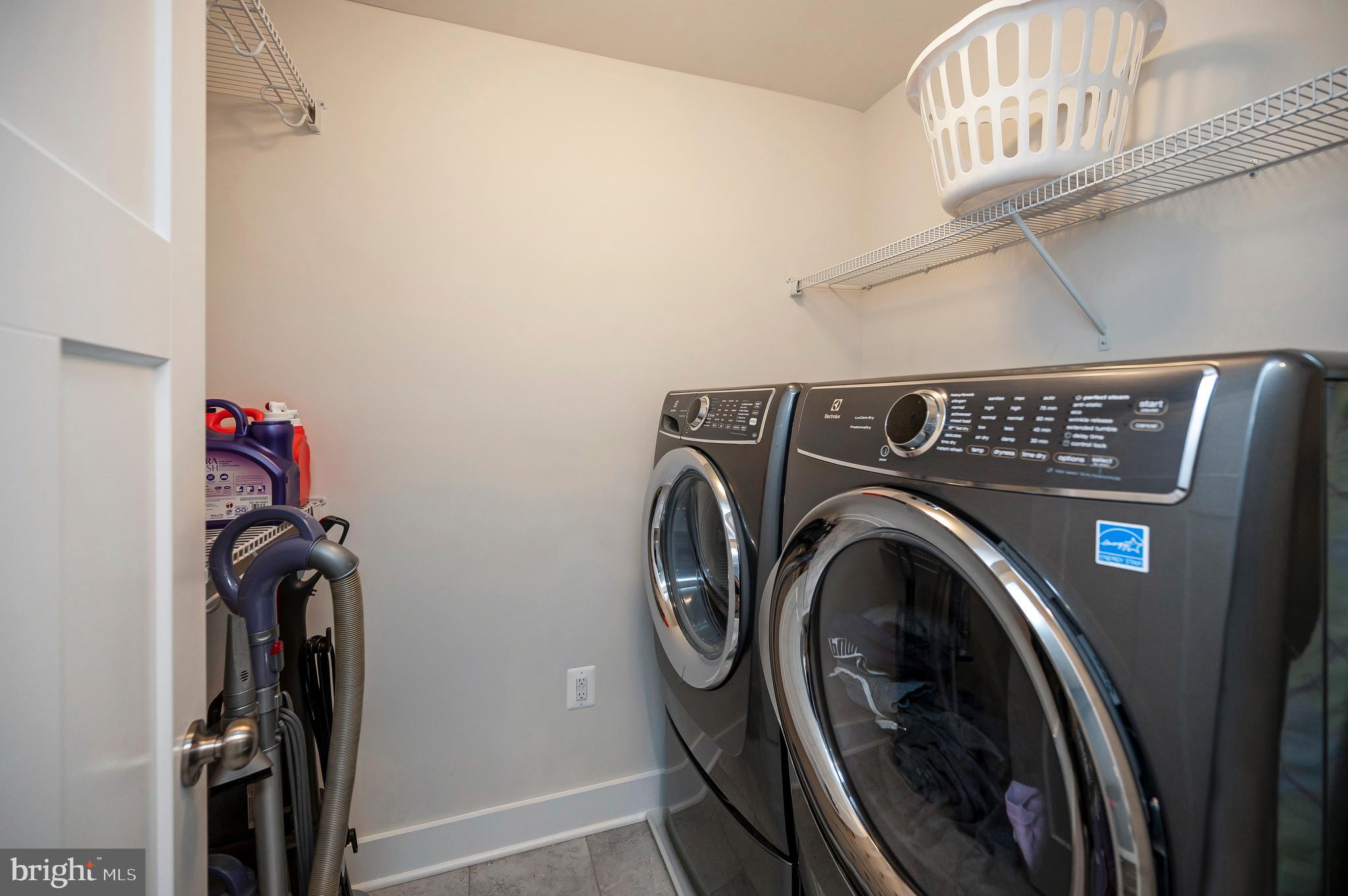 CHAPEL RIDGE - Residential