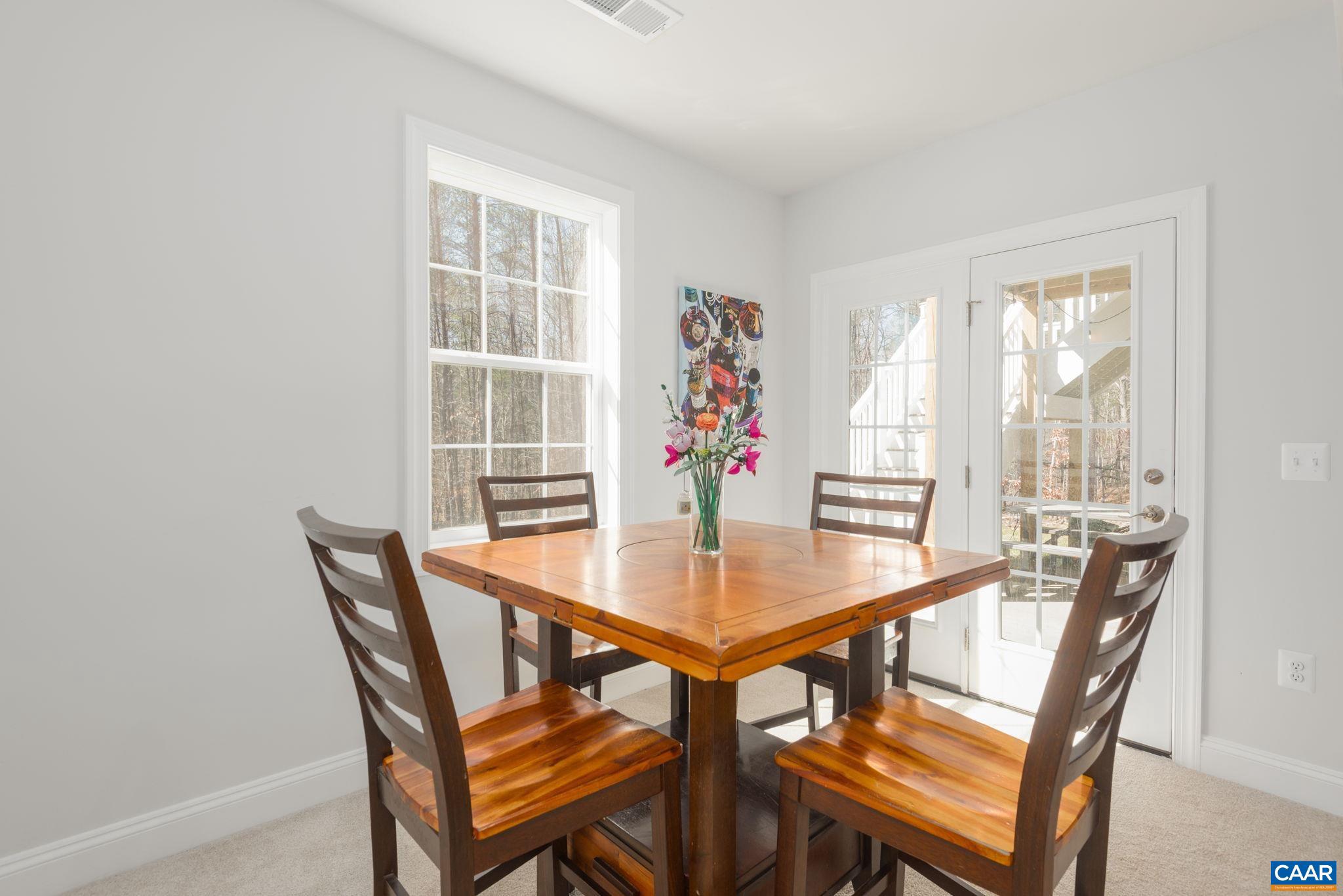 MEADOW BROOK - Residential