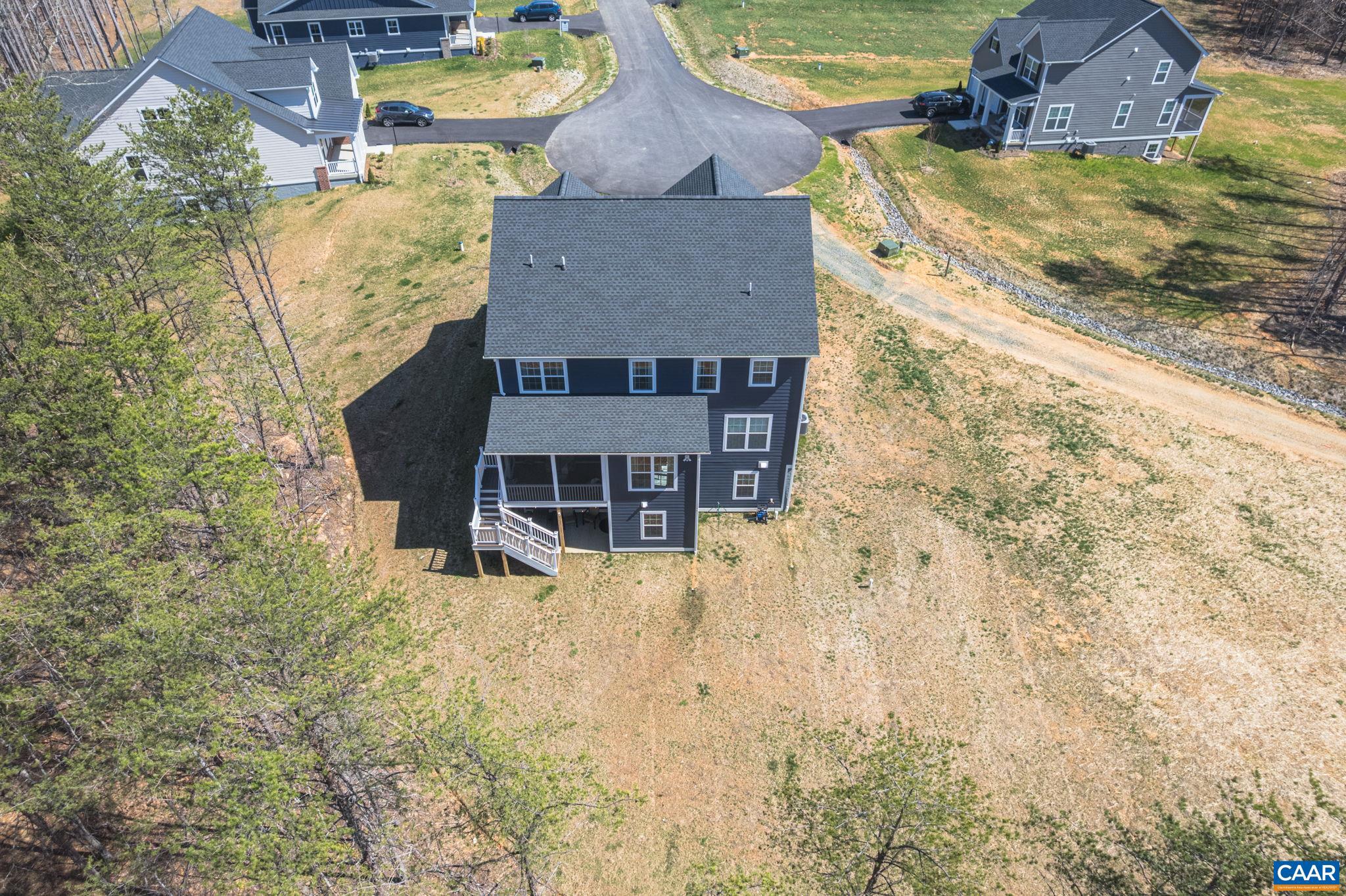 MEADOW BROOK - Residential