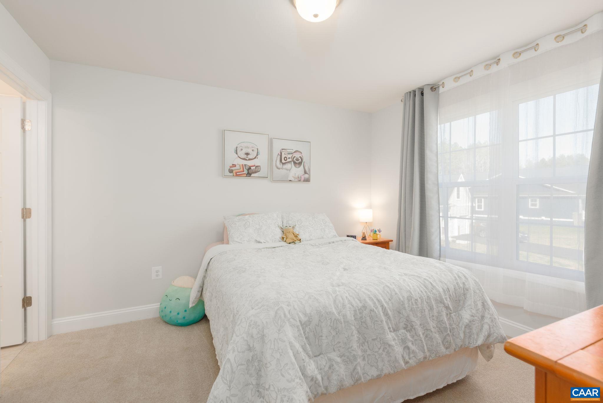 MEADOW BROOK - Residential