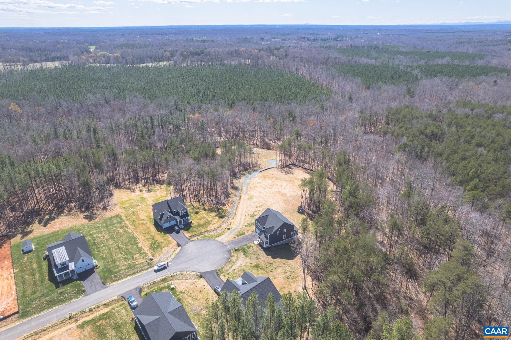 MEADOW BROOK - Residential