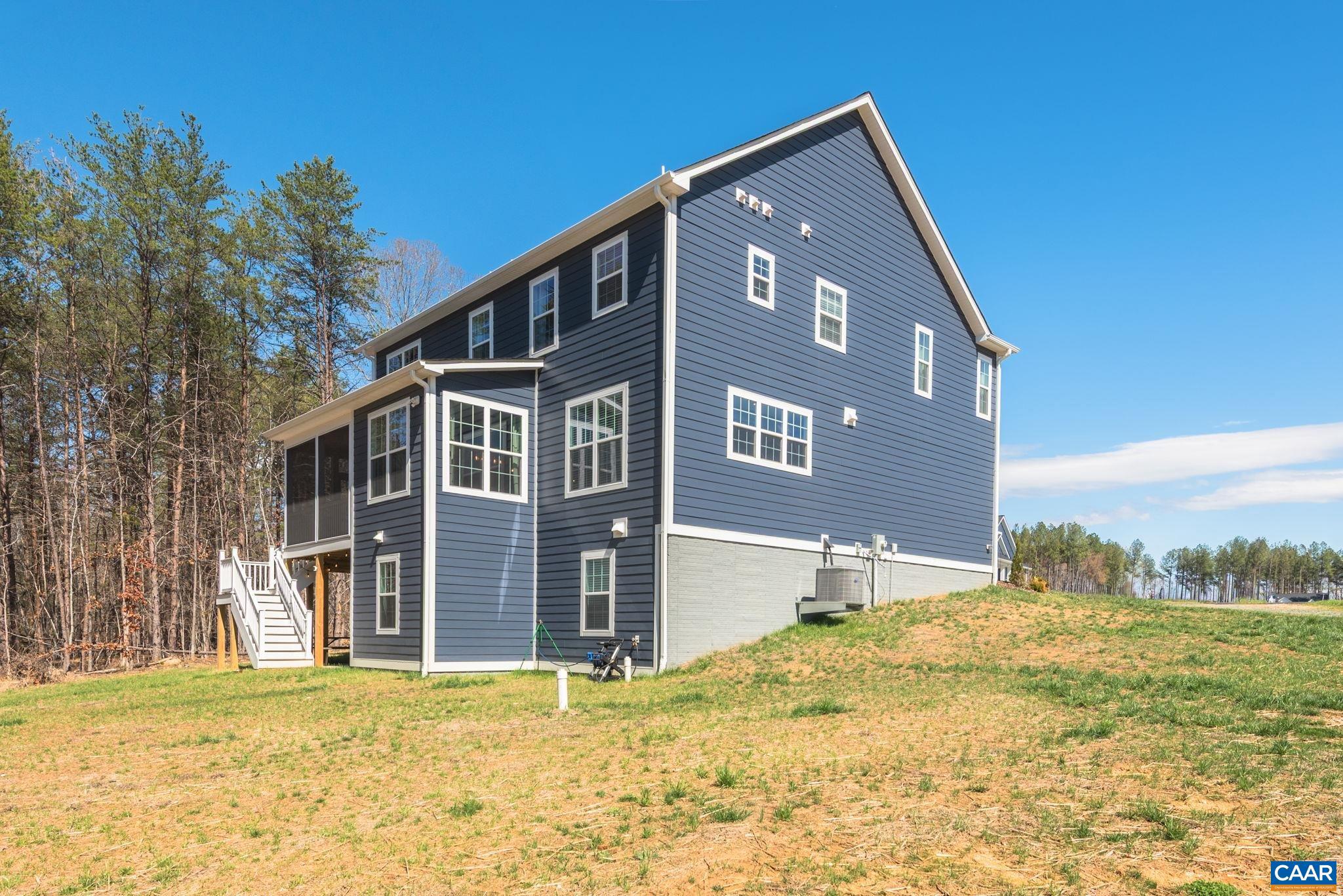 MEADOW BROOK - Residential