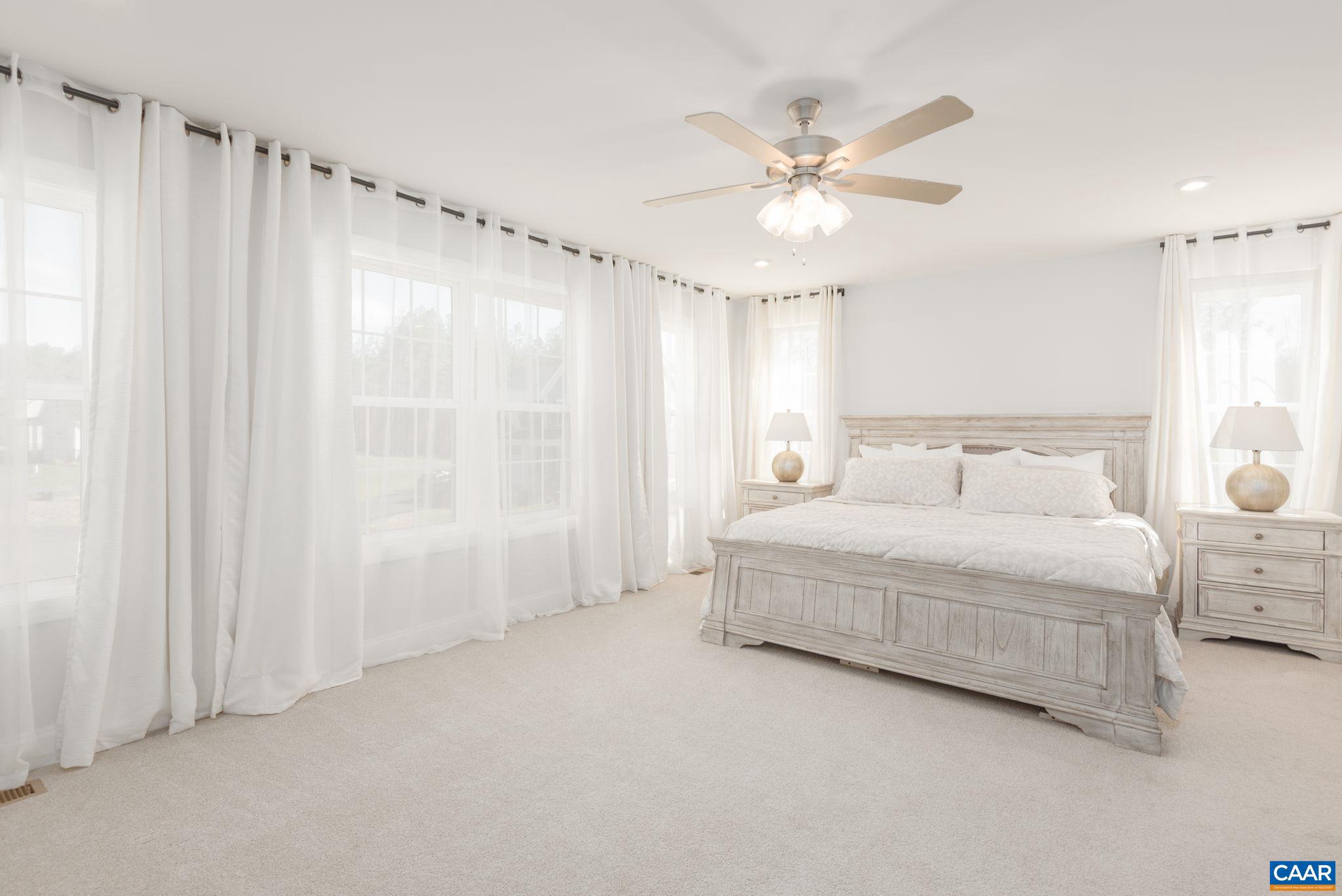 MEADOW BROOK - Residential