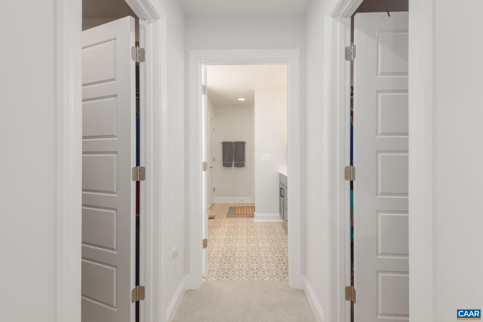 MEADOW BROOK - Residential