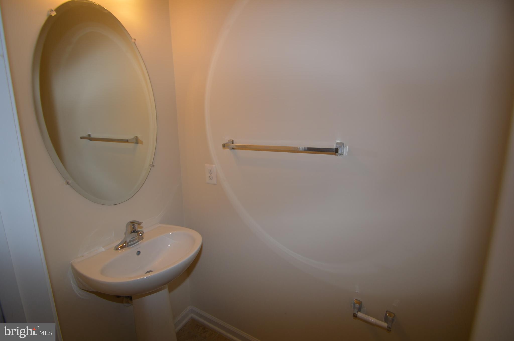 EAST GATE ONE - Residential Lease