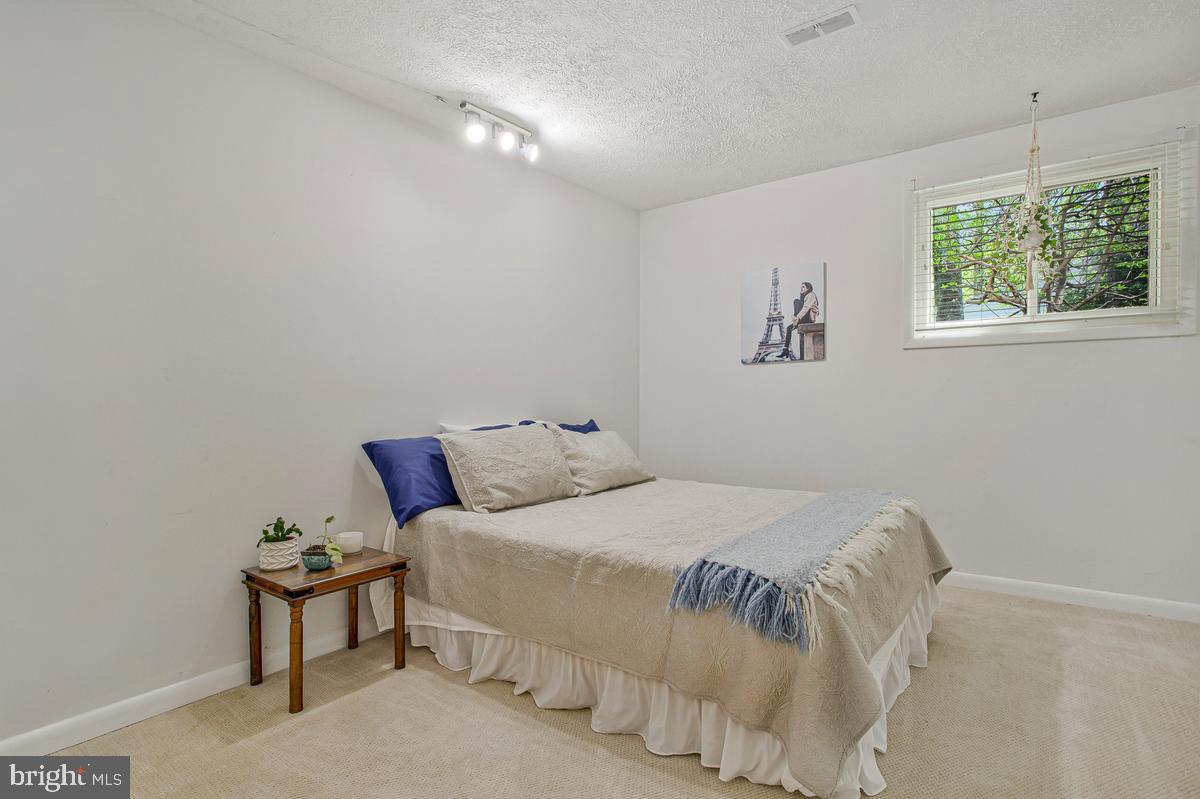 HAZELWOOD - Residential