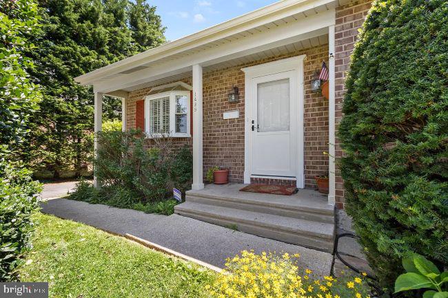 Discover your dream home at 1429 Adamsview Road, Baltimore! This charming 3-bedroom, 2-bathroom offers 1,740 square feet of living. Prepare delicious meals in a modern kitchen gleaming with stainless steel appliances and a cozy breakfast bar. Kick back on the hardwood floors in the sunny living room, or chill in the finished basement by the cozy fireplace. Got a grill? The backyard's ready for epic BBQs and hangouts. Stay cool with air conditioning and enjoy the convenience of having a washer and dryer right at home. This place has it all—don’t let it pass you by.