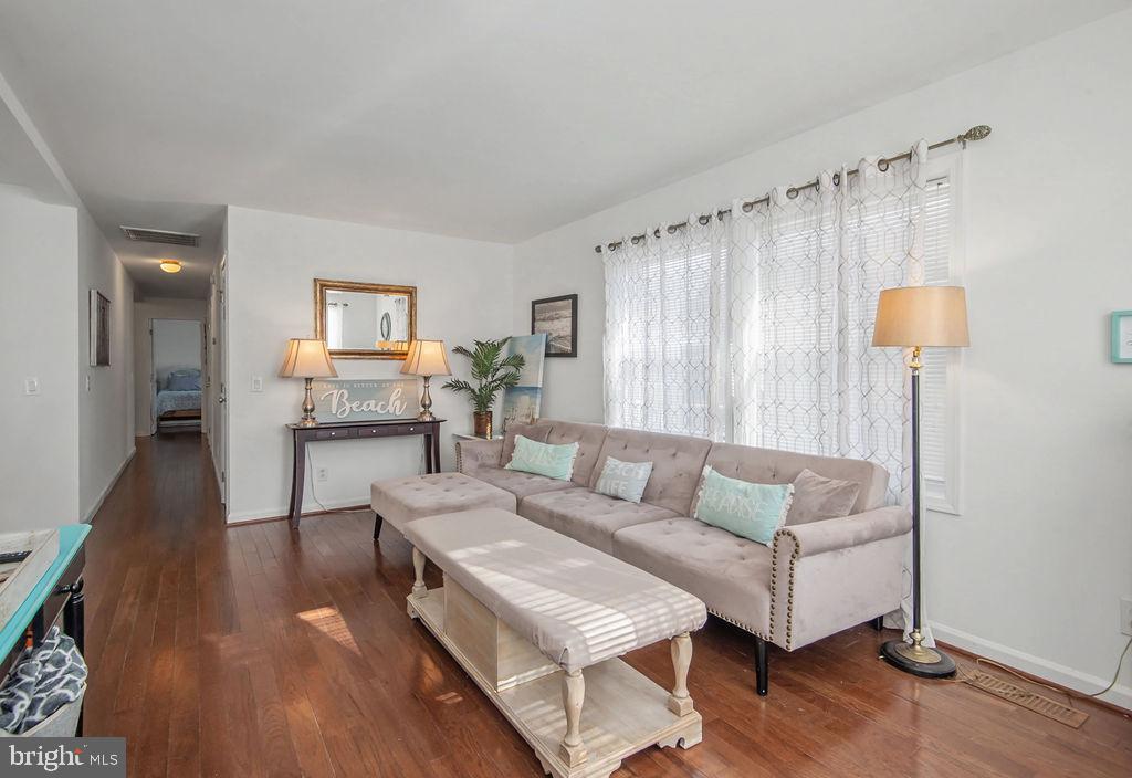 ANN ACRES - Residential