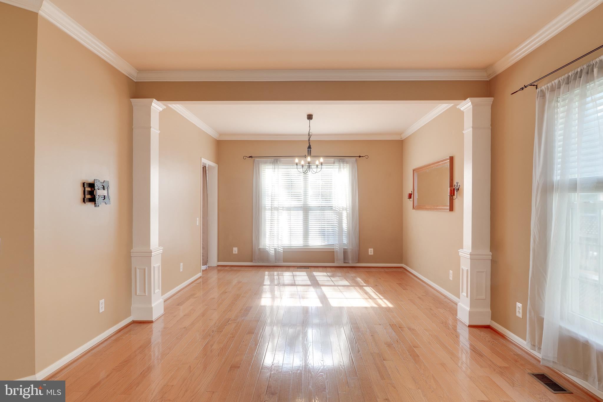2468 LEYLAND RIDGE ROAD