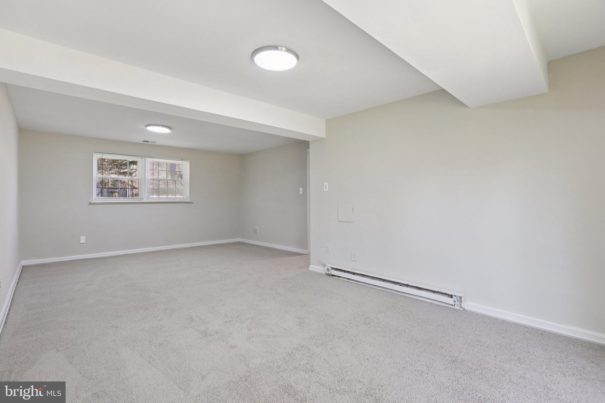 THUNDER HILL - Residential