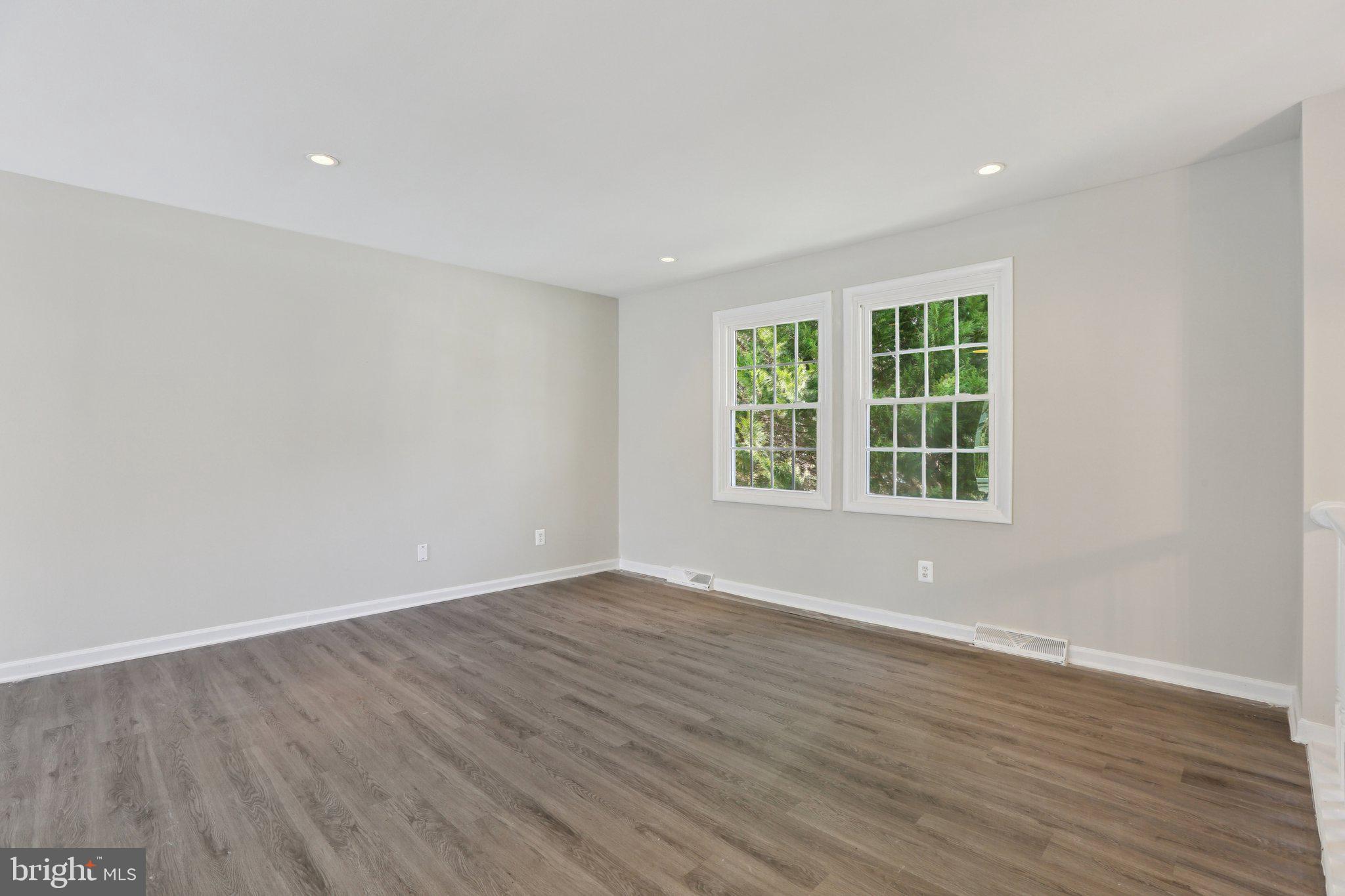 THUNDER HILL - Residential