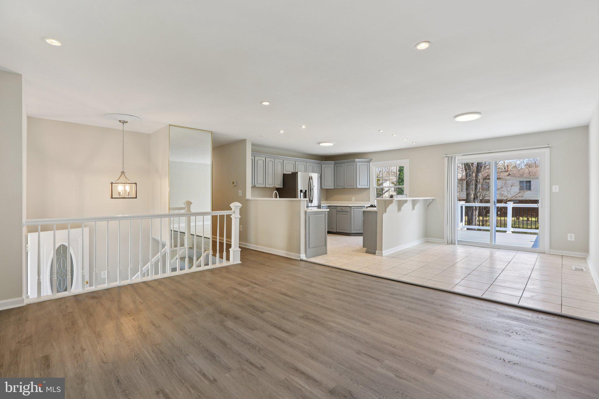 THUNDER HILL - Residential