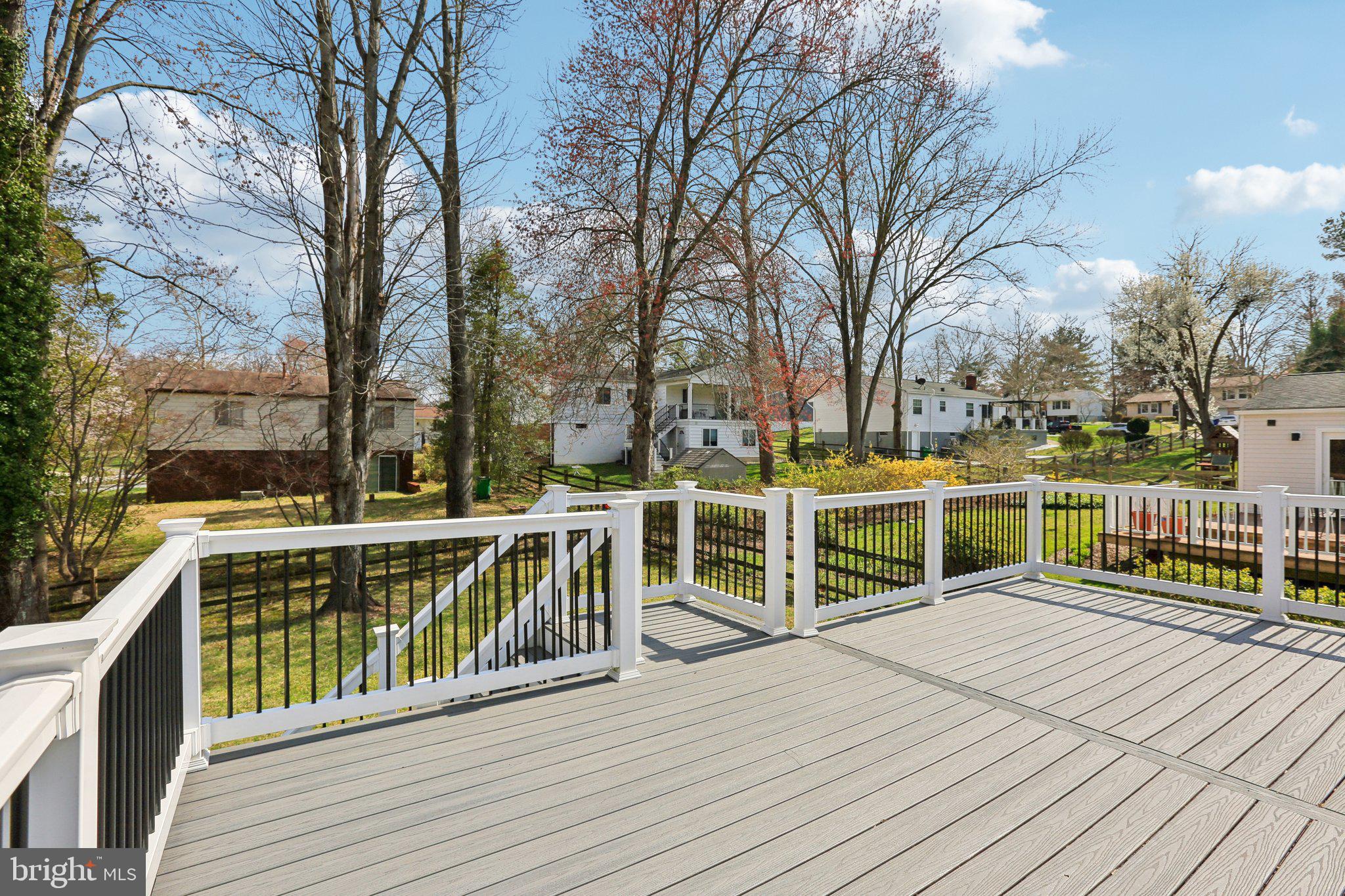 THUNDER HILL - Residential