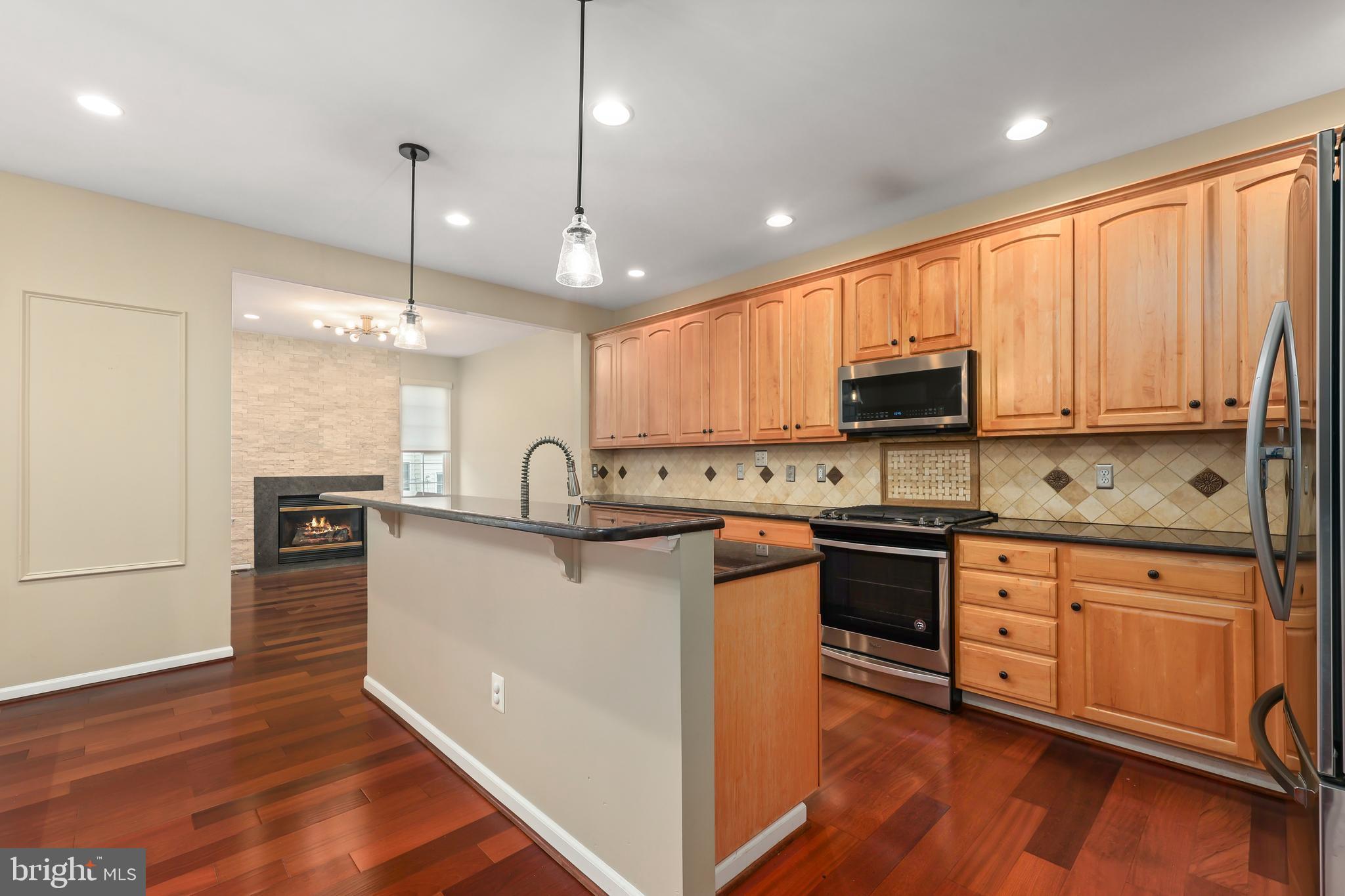 SOUTH RIDING - Residential