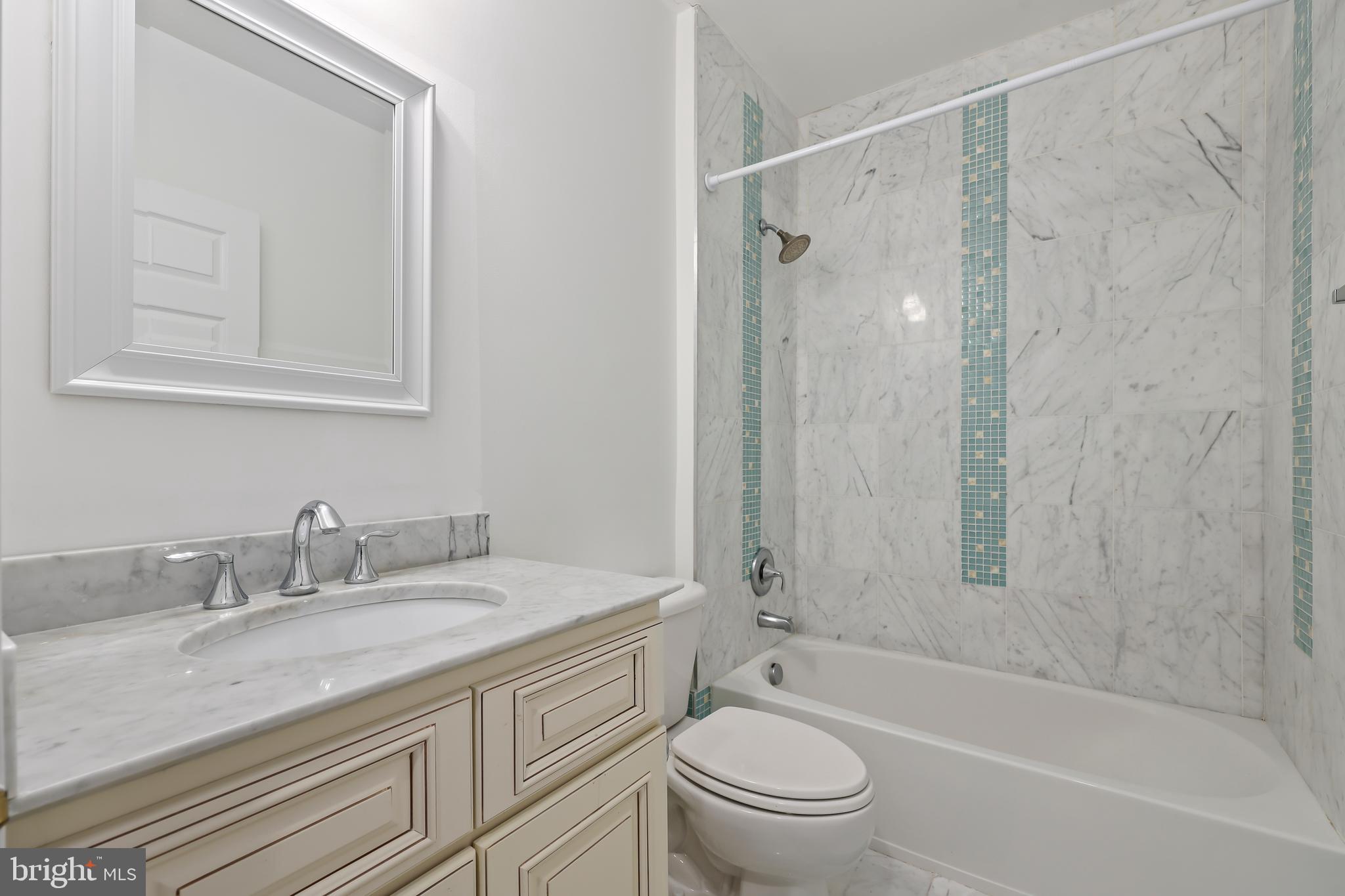 SOUTH RIDING - Residential