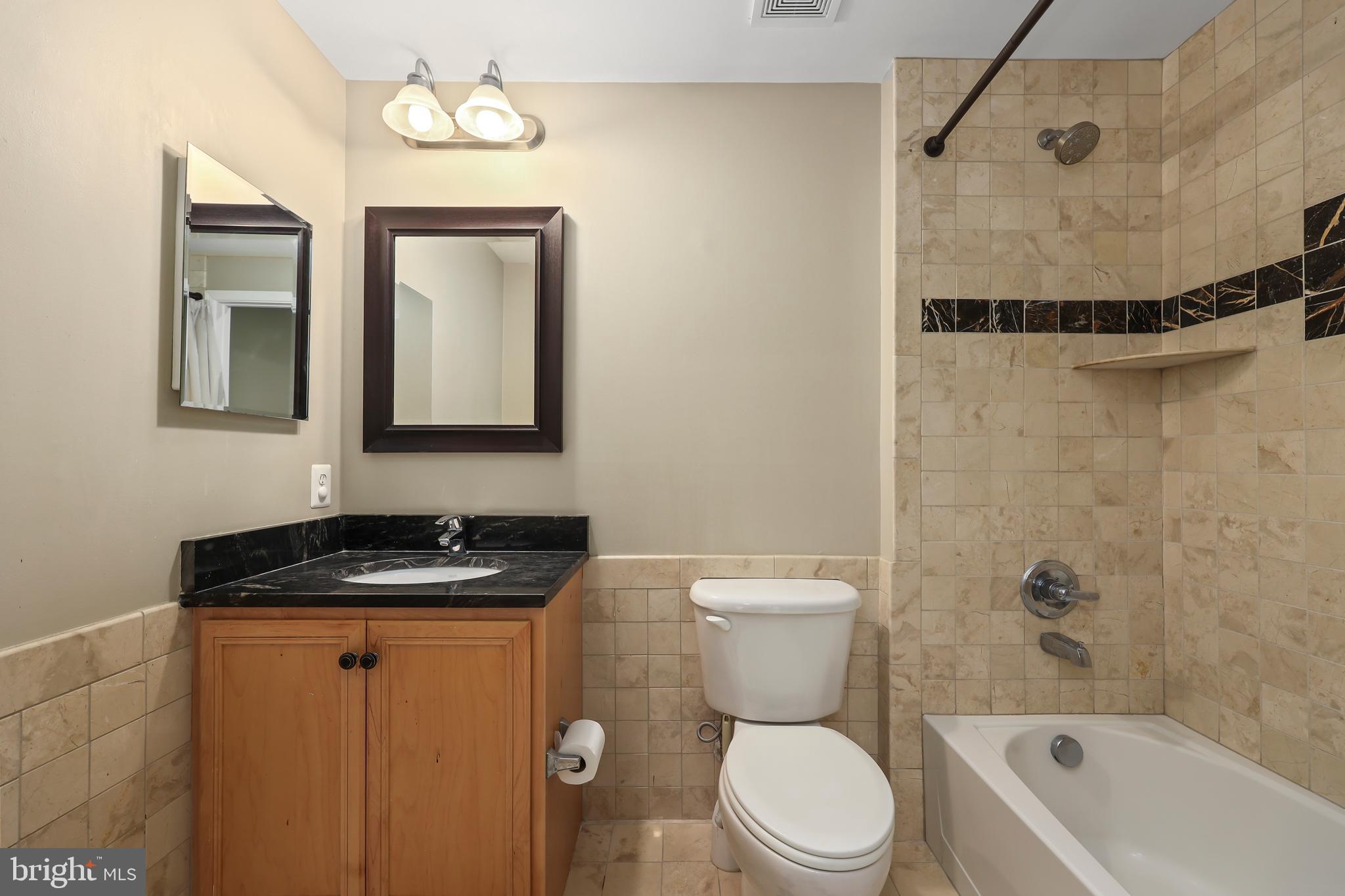 SOUTH RIDING - Residential