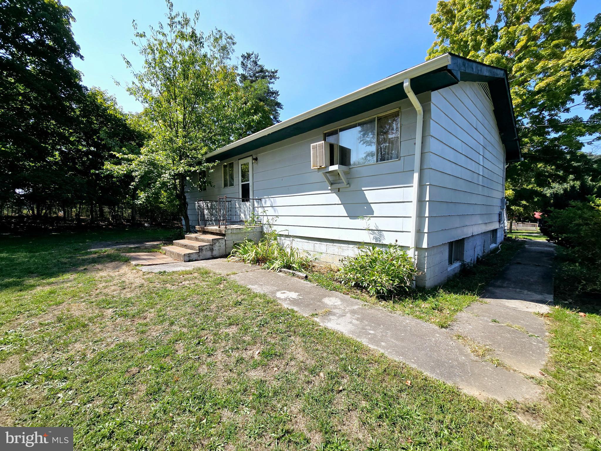 KNOBLEY HEIGHTS - Residential