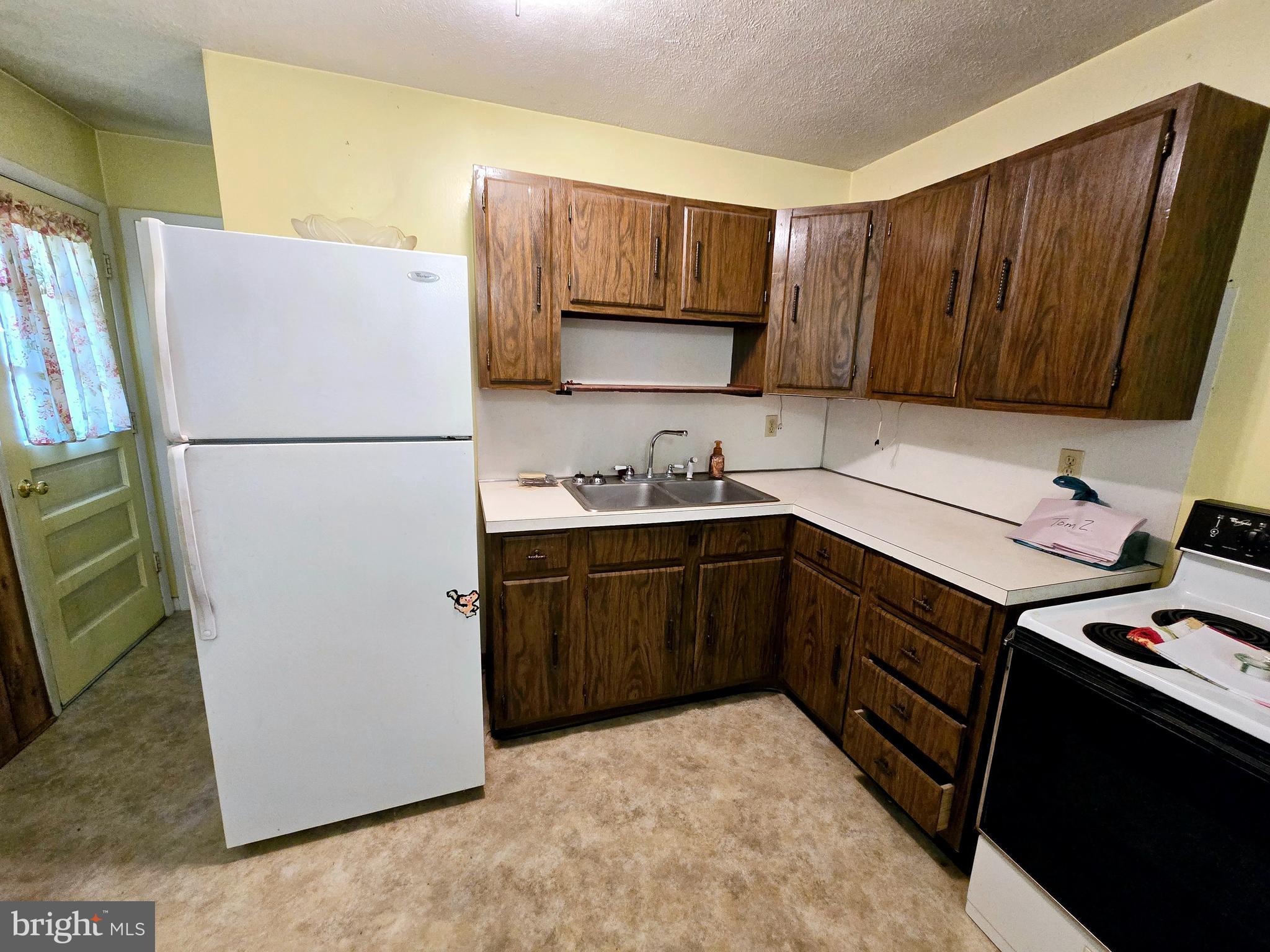 KNOBLEY HEIGHTS - Residential