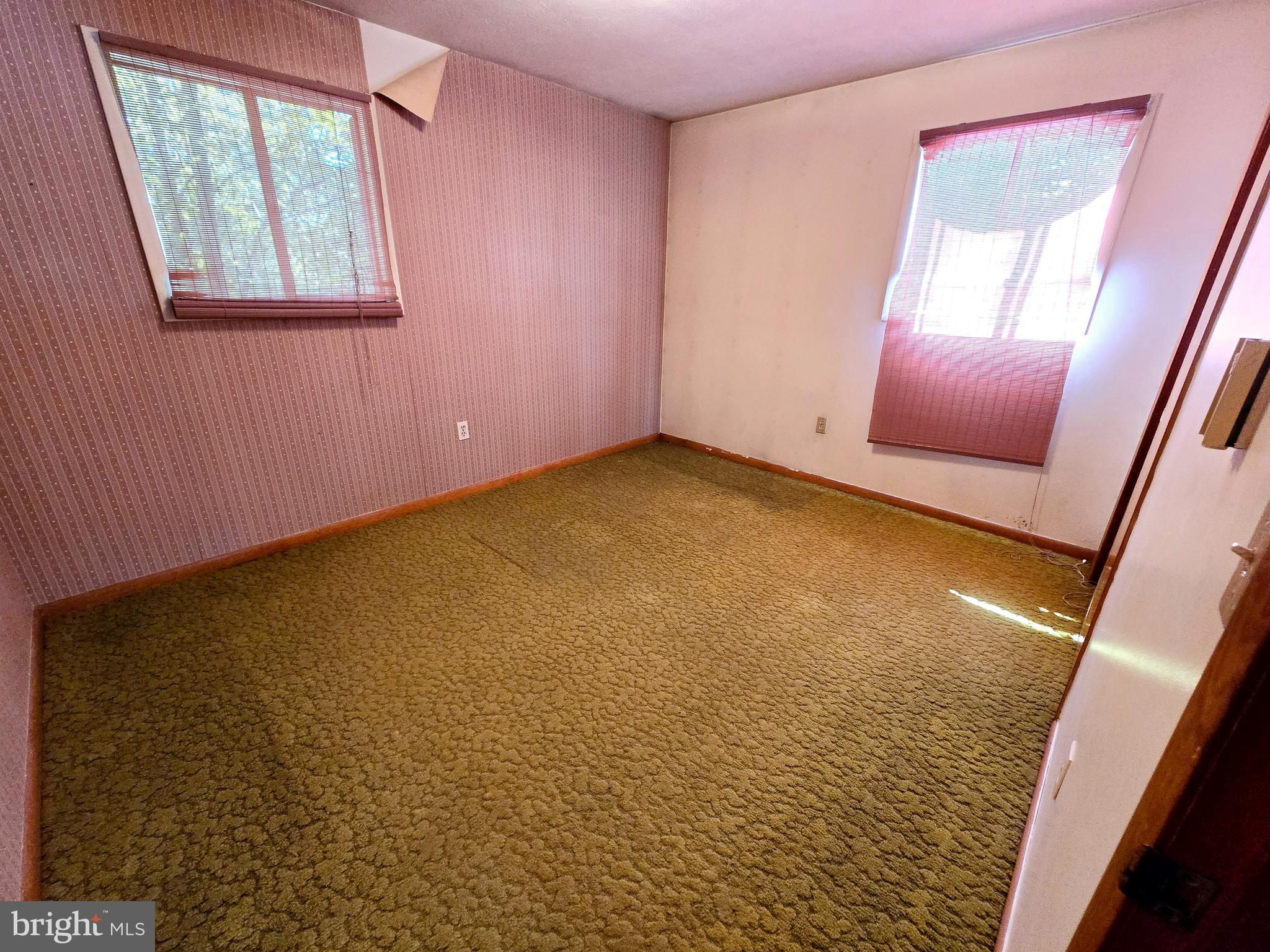 KNOBLEY HEIGHTS - Residential