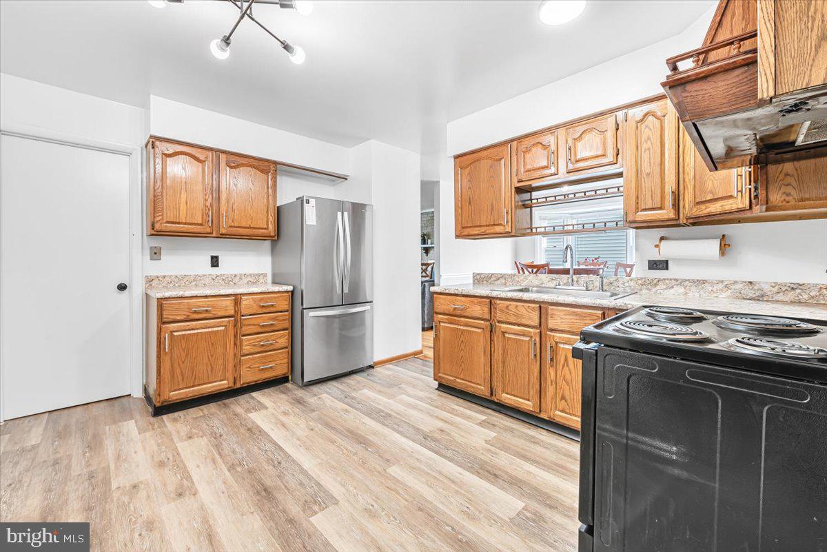 FERNDALE - Residential