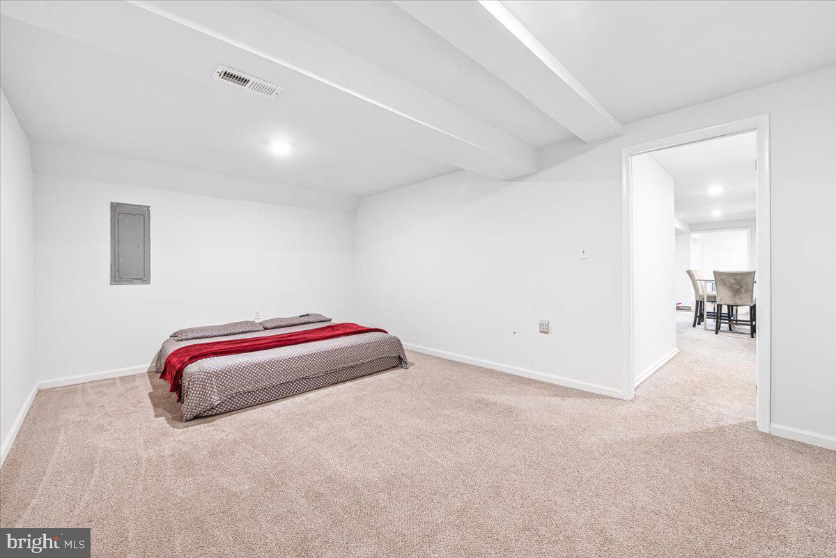 FERNDALE - Residential