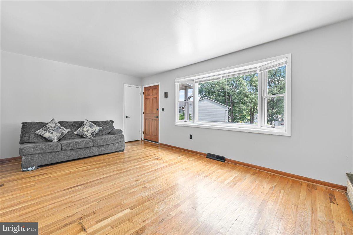 133 GLENDALE AVENUE