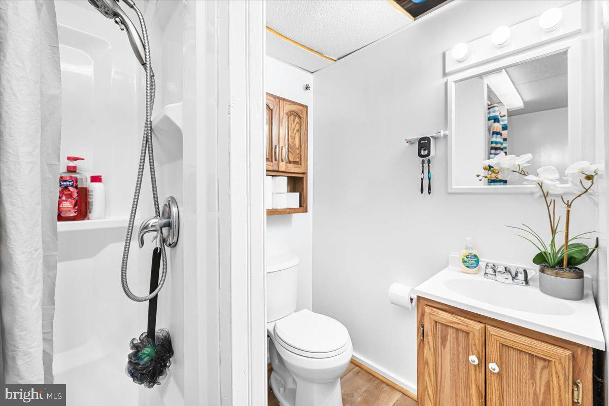 FERNDALE - Residential