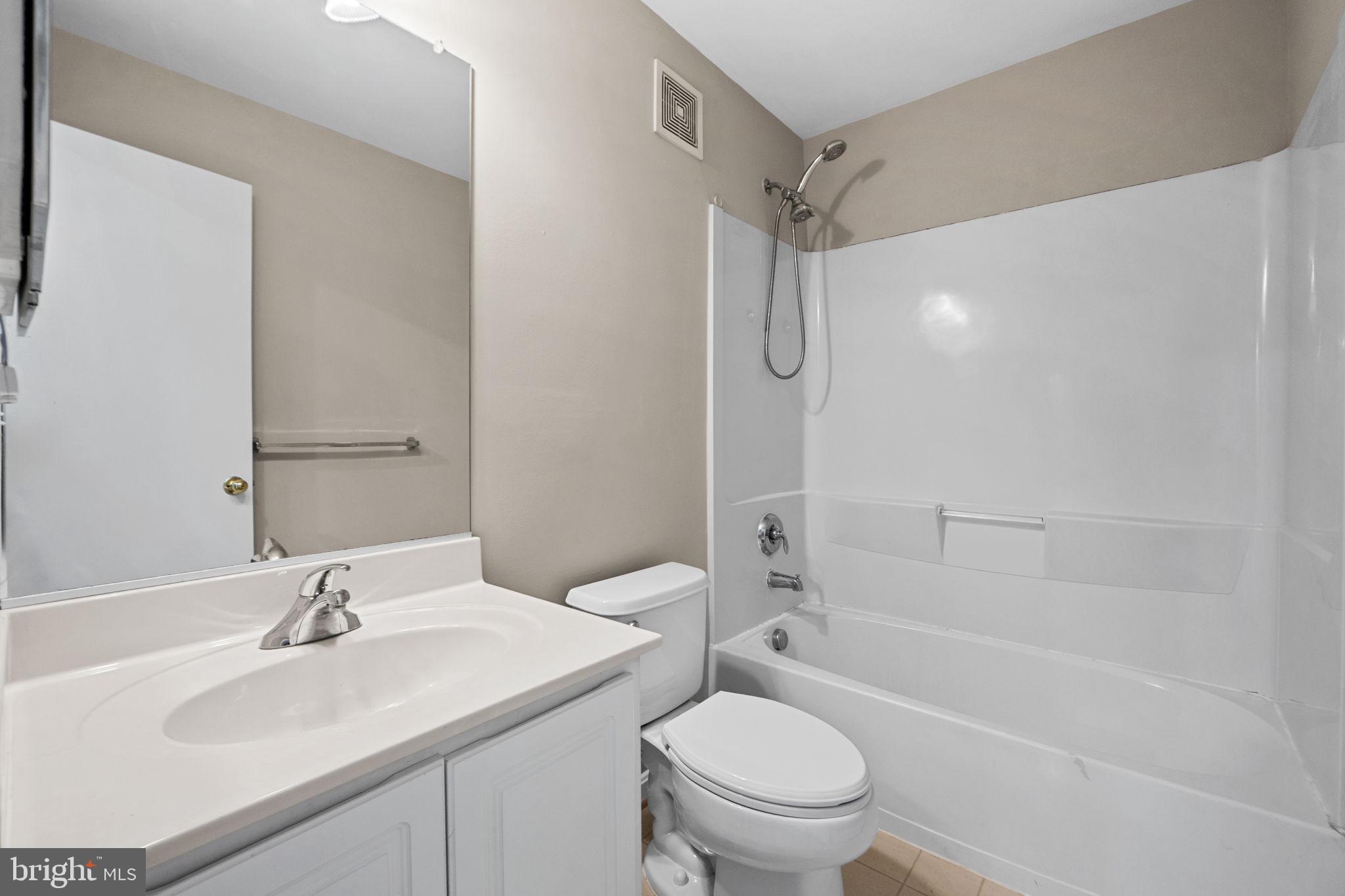 CLARKSBURG VILLAGE - Residential Lease