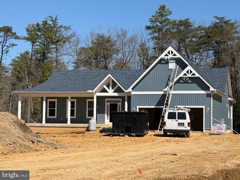 Homes For Sale - 19166 N Porto Bello Drive<br/> DRAYDEN, MD 20630