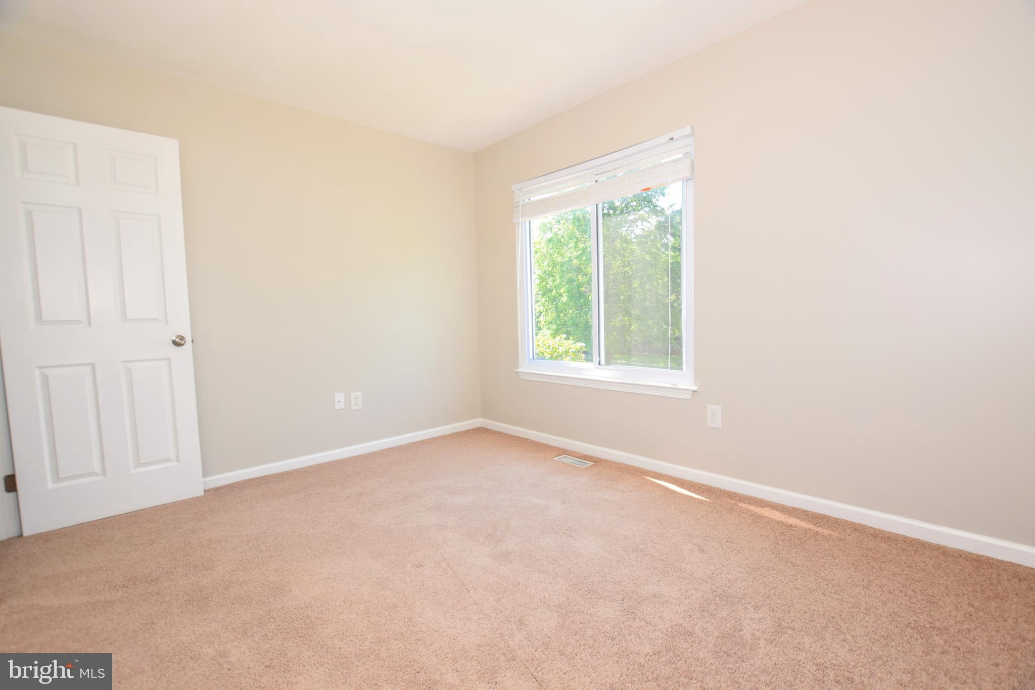 CONSTANT BRANCH - Residential