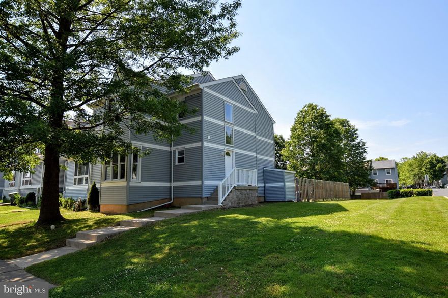 Rarely Available 2400+ SF End-Of-Group Home Conveniently Located in Constant Branch! Fully remodeled in 2013 w/ Hardwood Floors throughout the Main Level, Cherry Cabinets in Kitchen w/ Breakfast Room, Expansive Dining Room w/ Chair Railing, and Sunken Family Room Leading to the Perfect Deck! Fully Fenced, Flat Rear Yard is perfect for Entertaining and Relaxing! Upper Level Features 3 Spacious Bedrooms including Master Suite w/ Cathedral Ceilings, Full Bath, and Huge Walk In Closet. Basement has an amazing 19x12 Recreation Room, a flex Bedroom/Office, and an additional Half Bath! This Home is Truly a Gem! Schedule Your Showing Today!