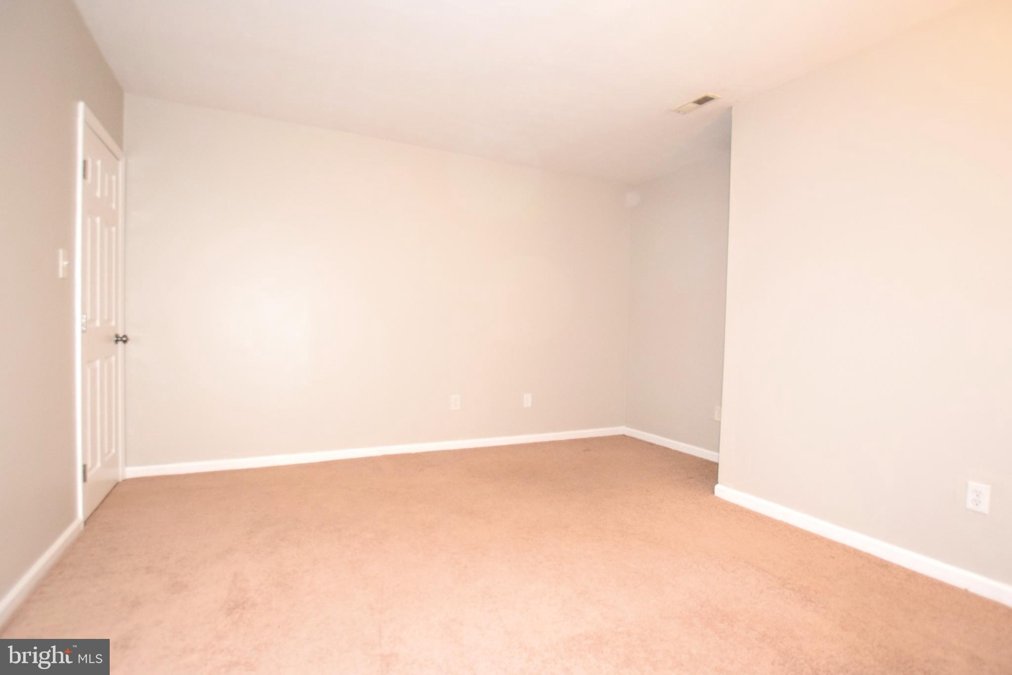 CONSTANT BRANCH - Residential