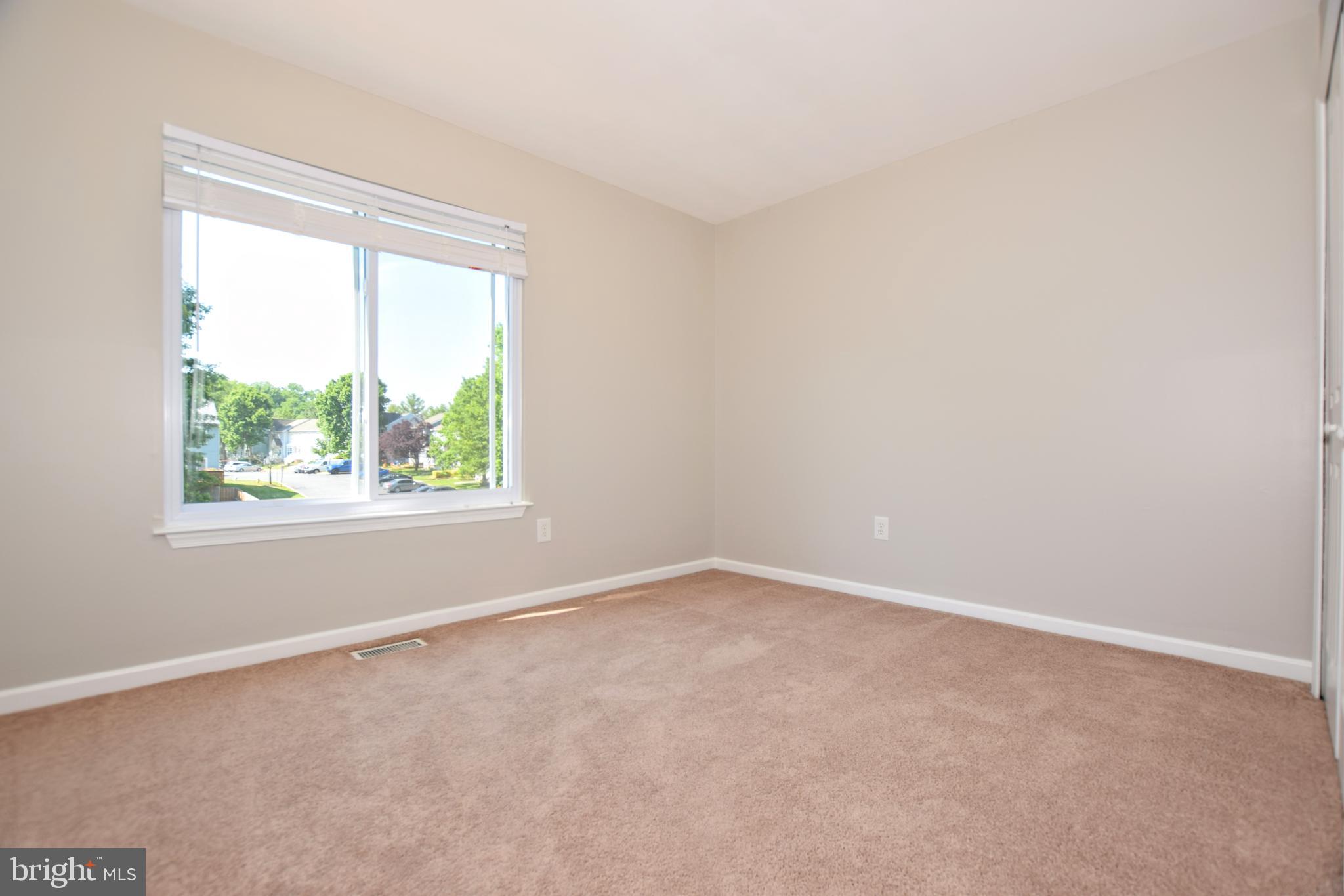 CONSTANT BRANCH - Residential