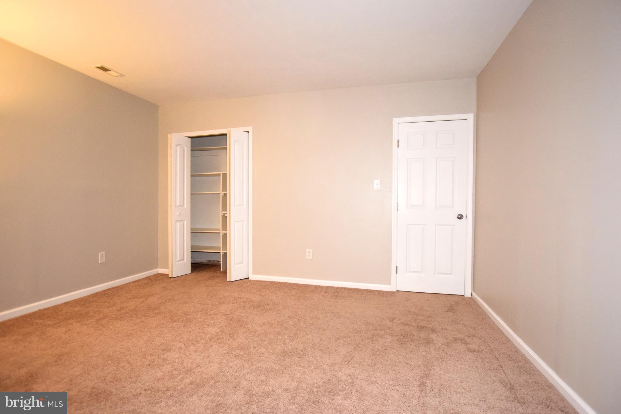 CONSTANT BRANCH - Residential