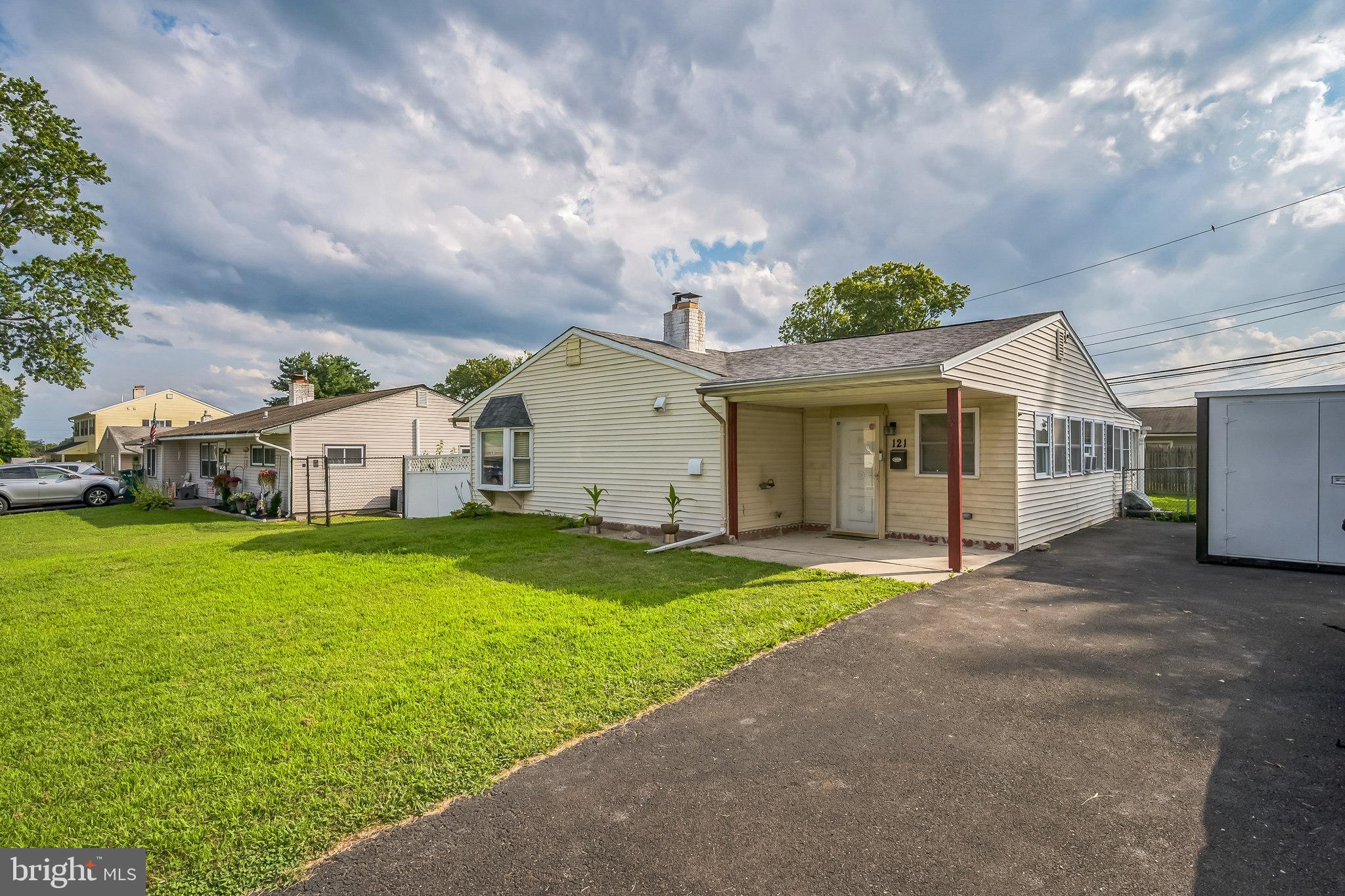 121 GABLE HILL ROAD