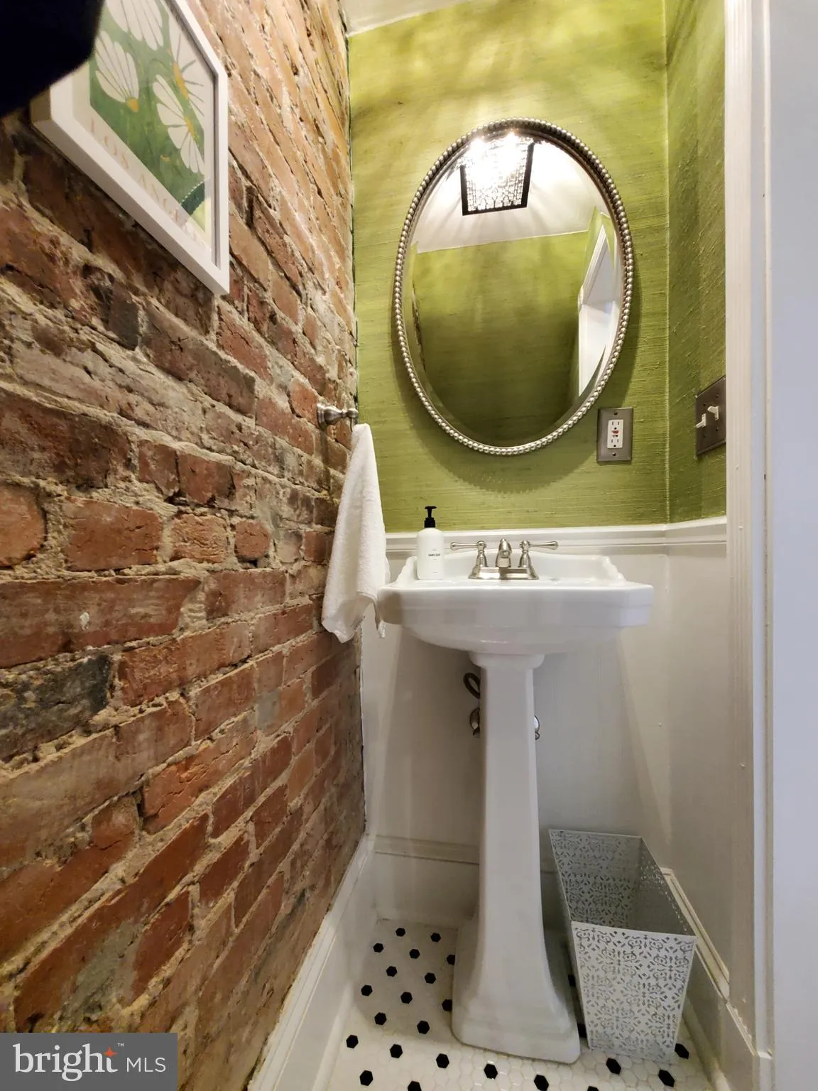 Washington, District Of Columbia 20002, United States, 3 Bedrooms Bedrooms, ,2 BathroomsBathrooms,Residential,Coming Soon,227722