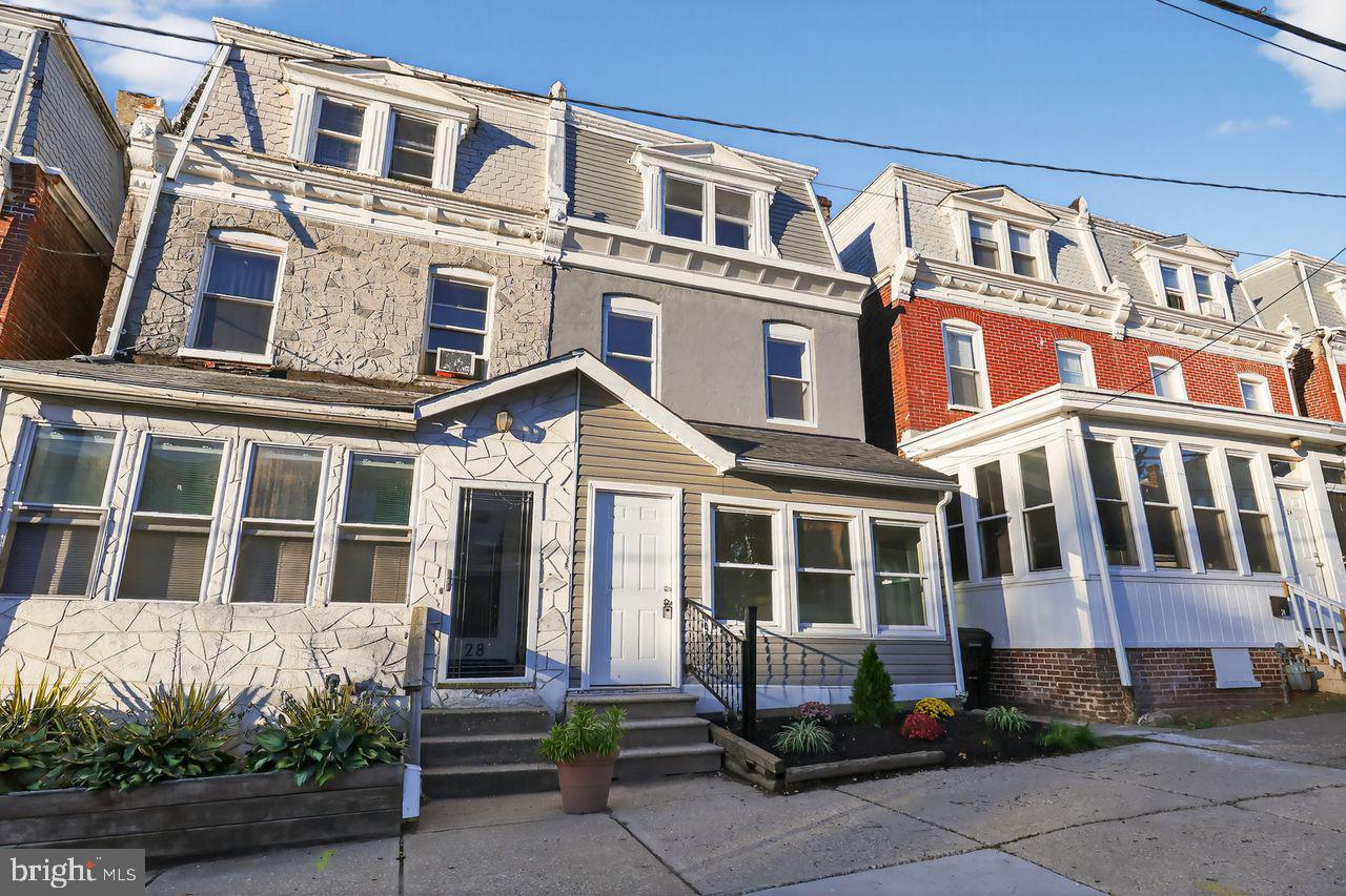 26 E 24TH STREET