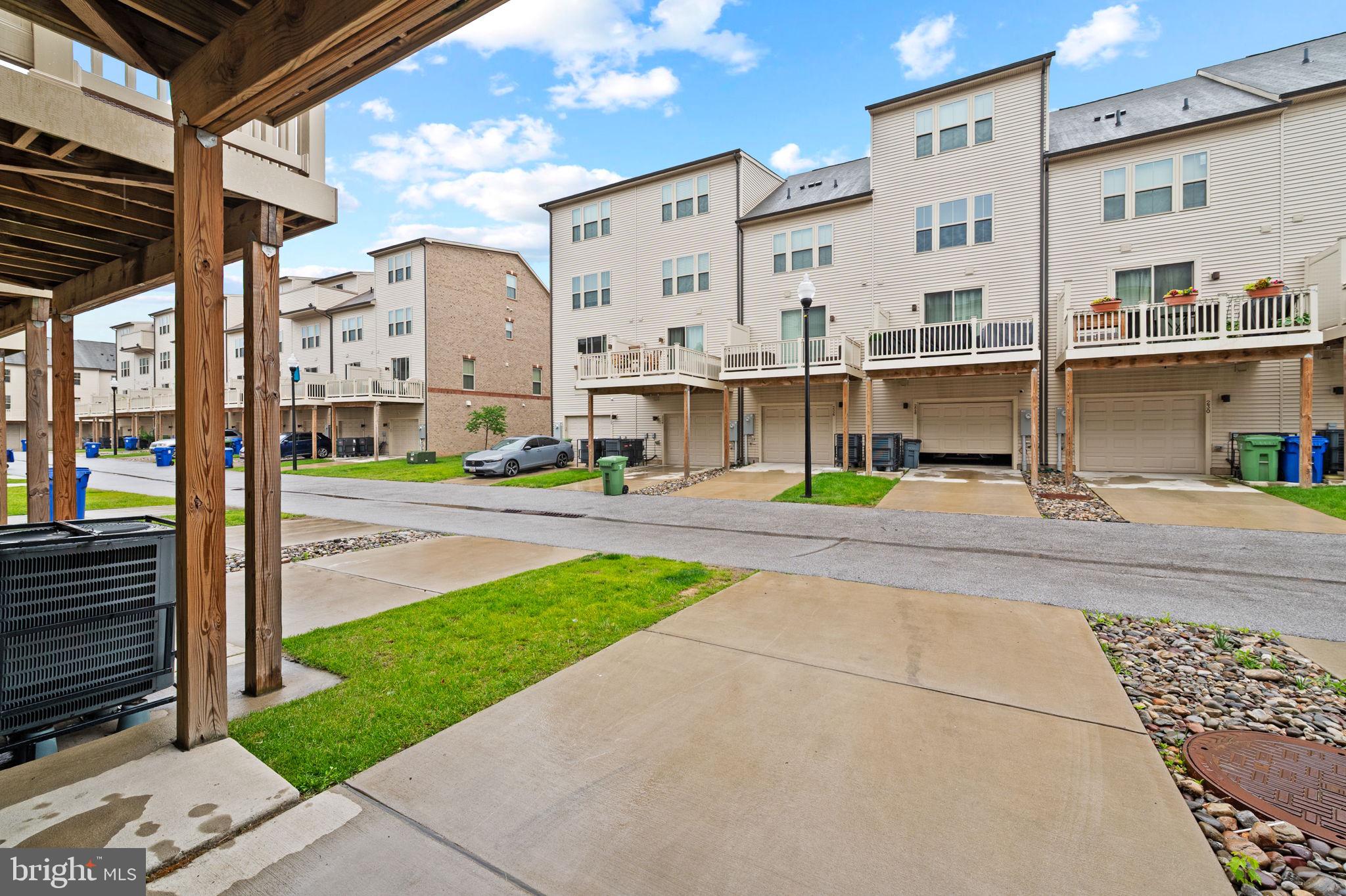 OLDHAM CROSSING - Residential