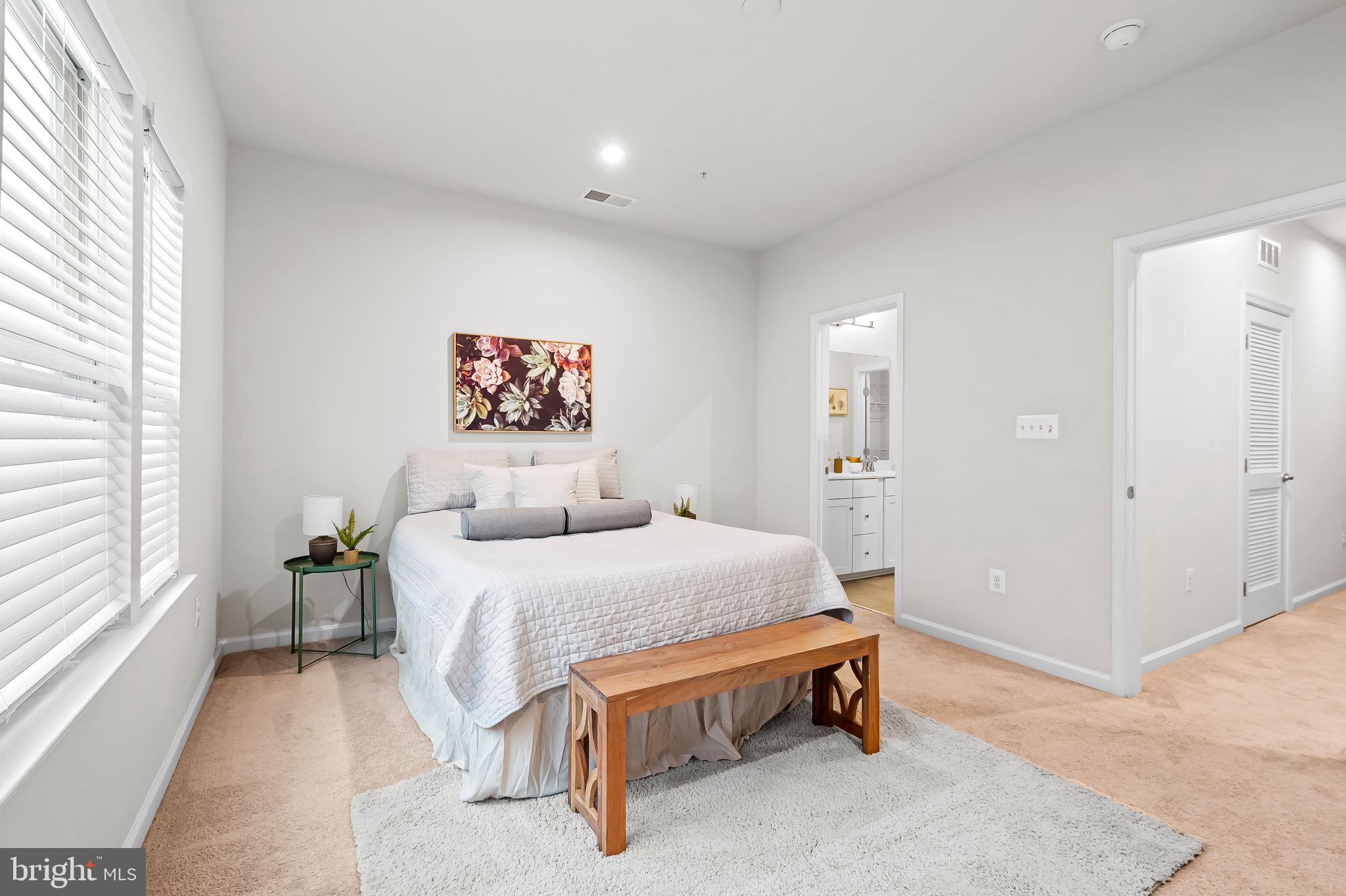 OLDHAM CROSSING - Residential