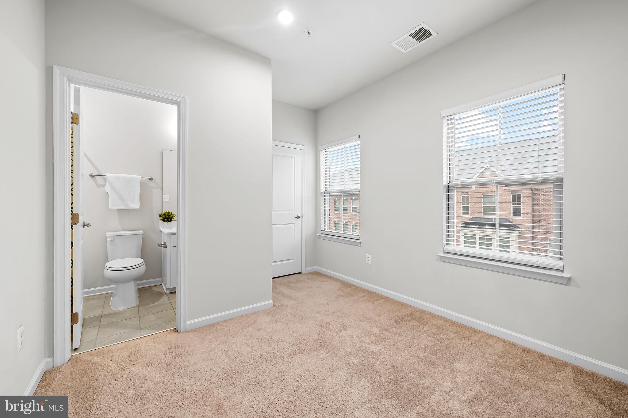 OLDHAM CROSSING - Residential