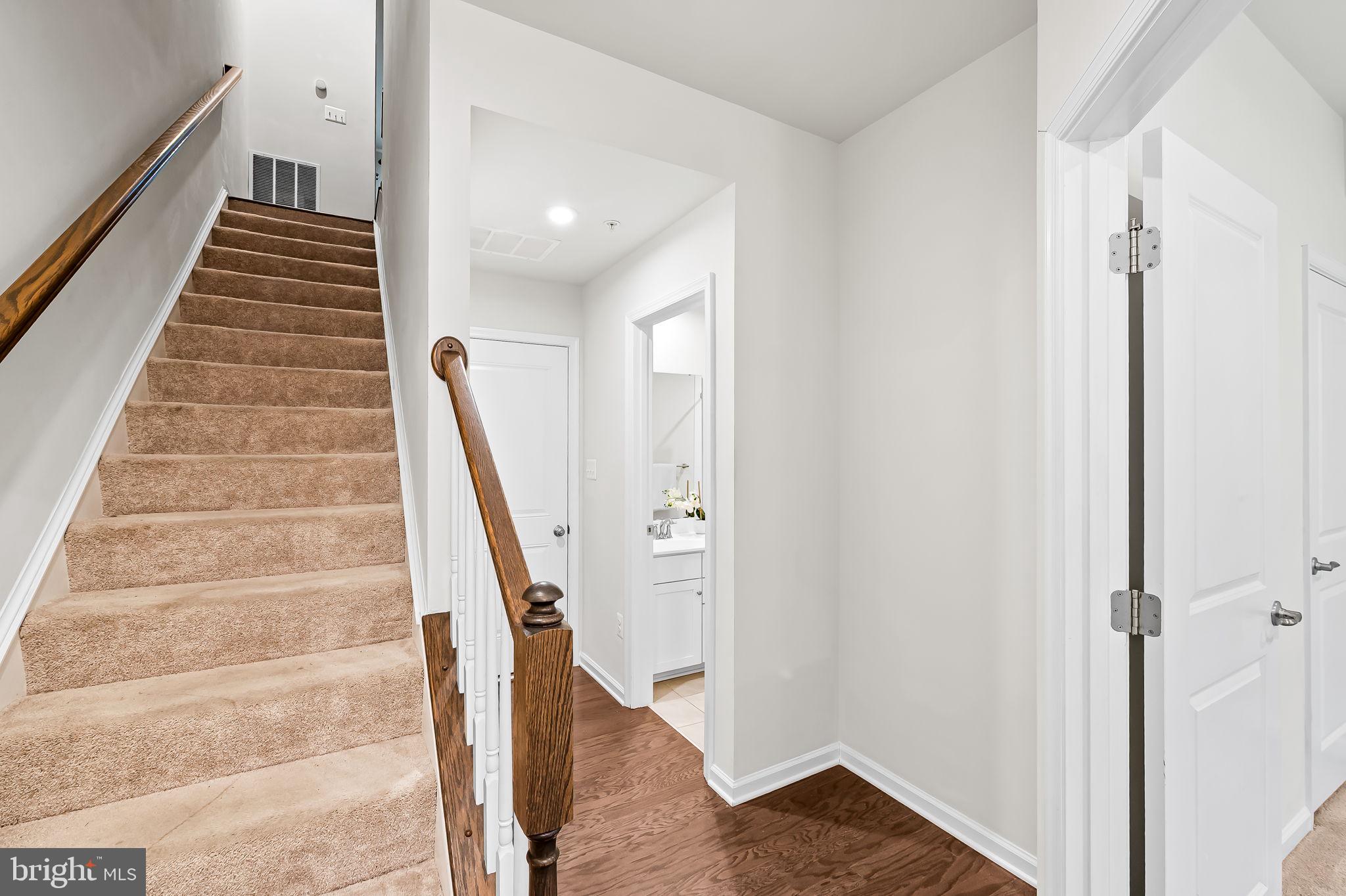 OLDHAM CROSSING - Residential